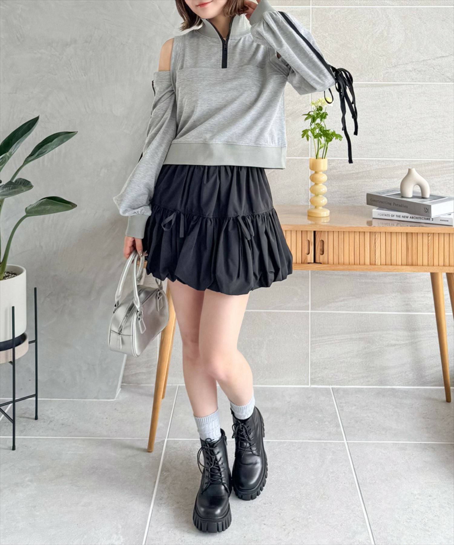 clear 袖リボンオープンショルダー裏毛スウェットトップス[CL8914