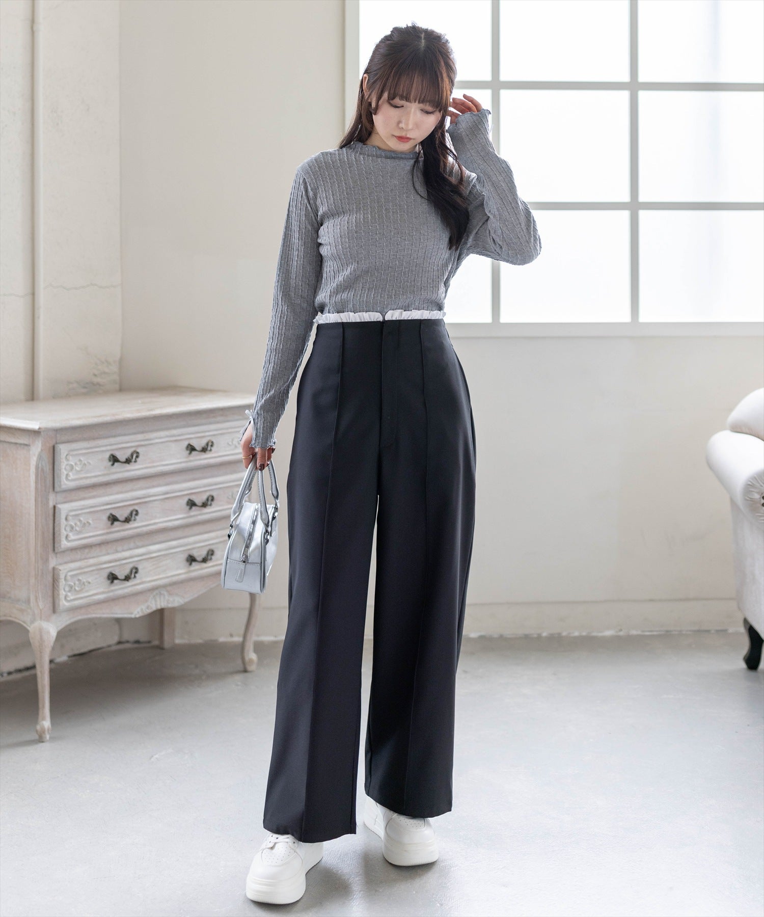 162cm/グレー着用