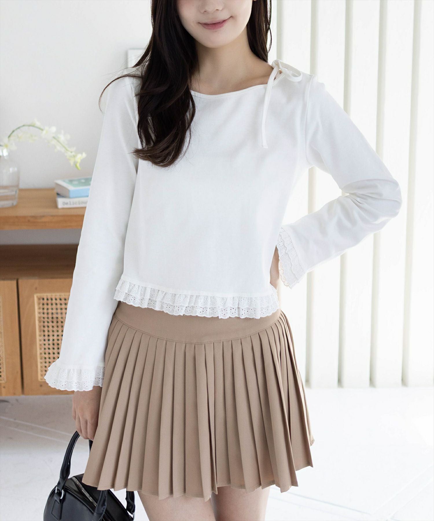 clear 裾袖コットンフリルカットソー[CL9446] | レディース