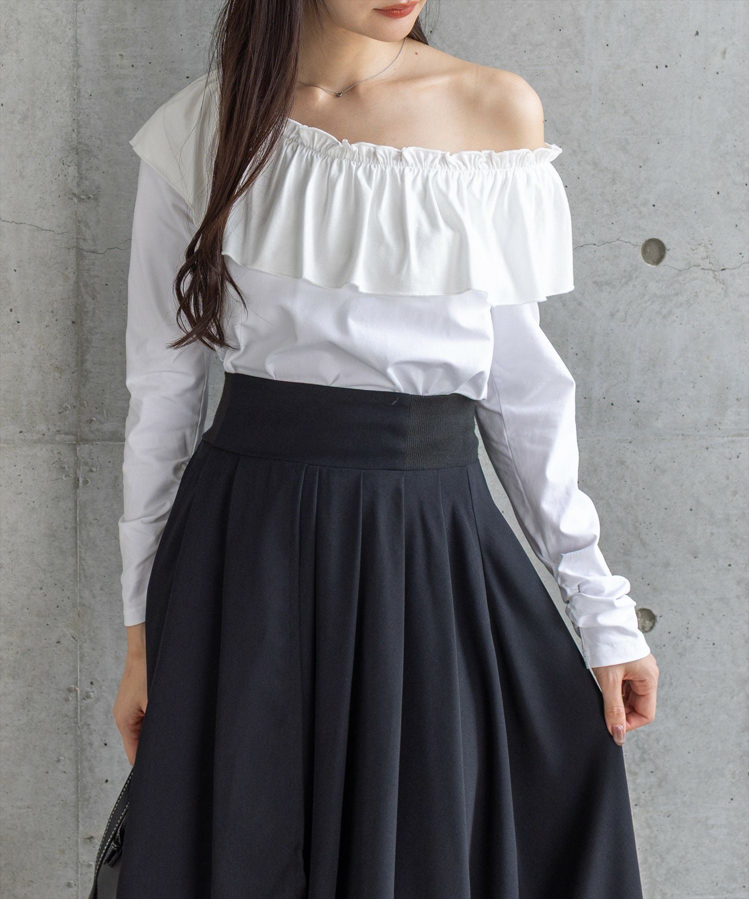 CLEAR BASIC マルチwayフリル長袖カットソートップス[CL9409