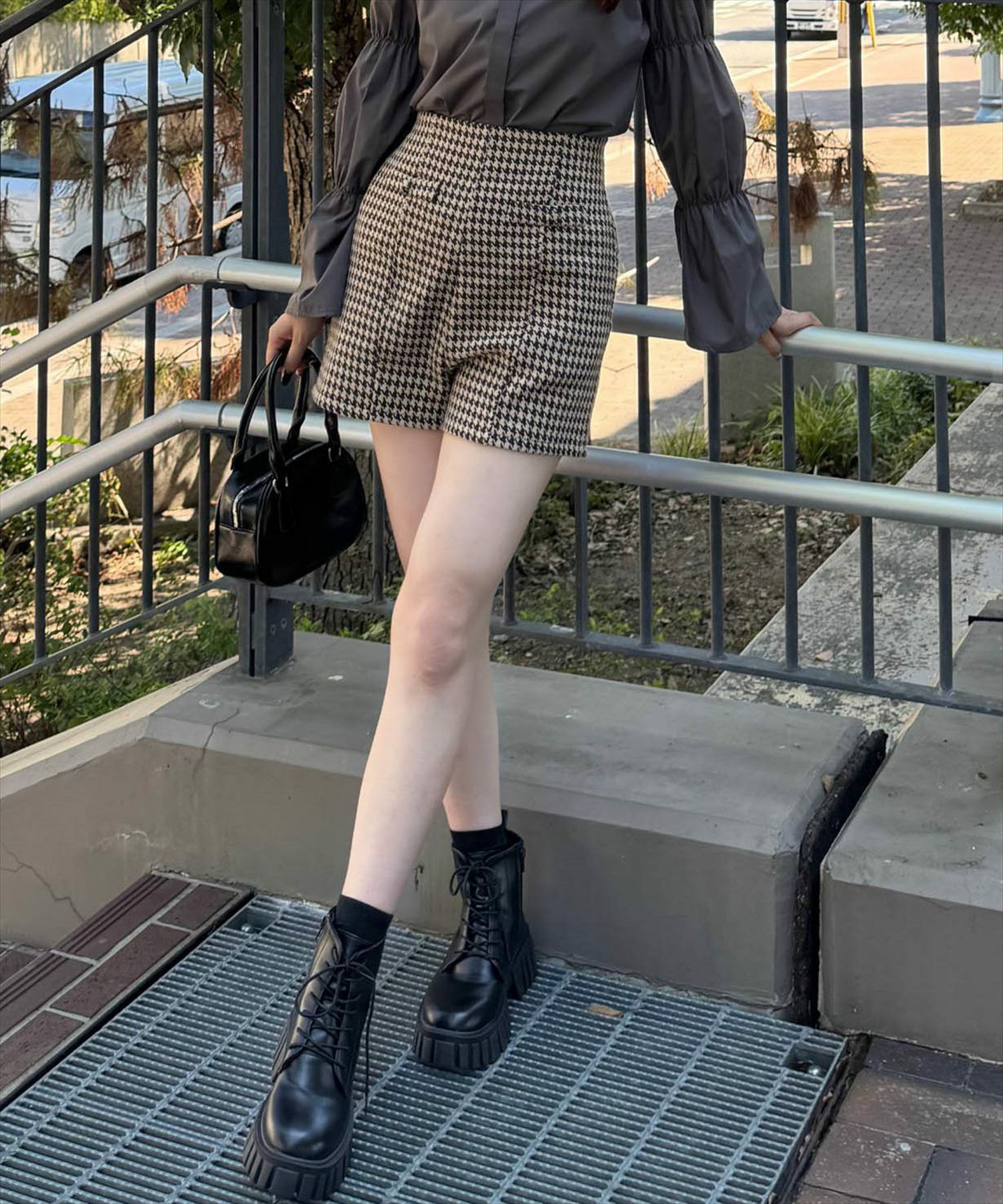 clear≪再入荷≫千鳥柄ハイウエストショートパンツ[CL8725