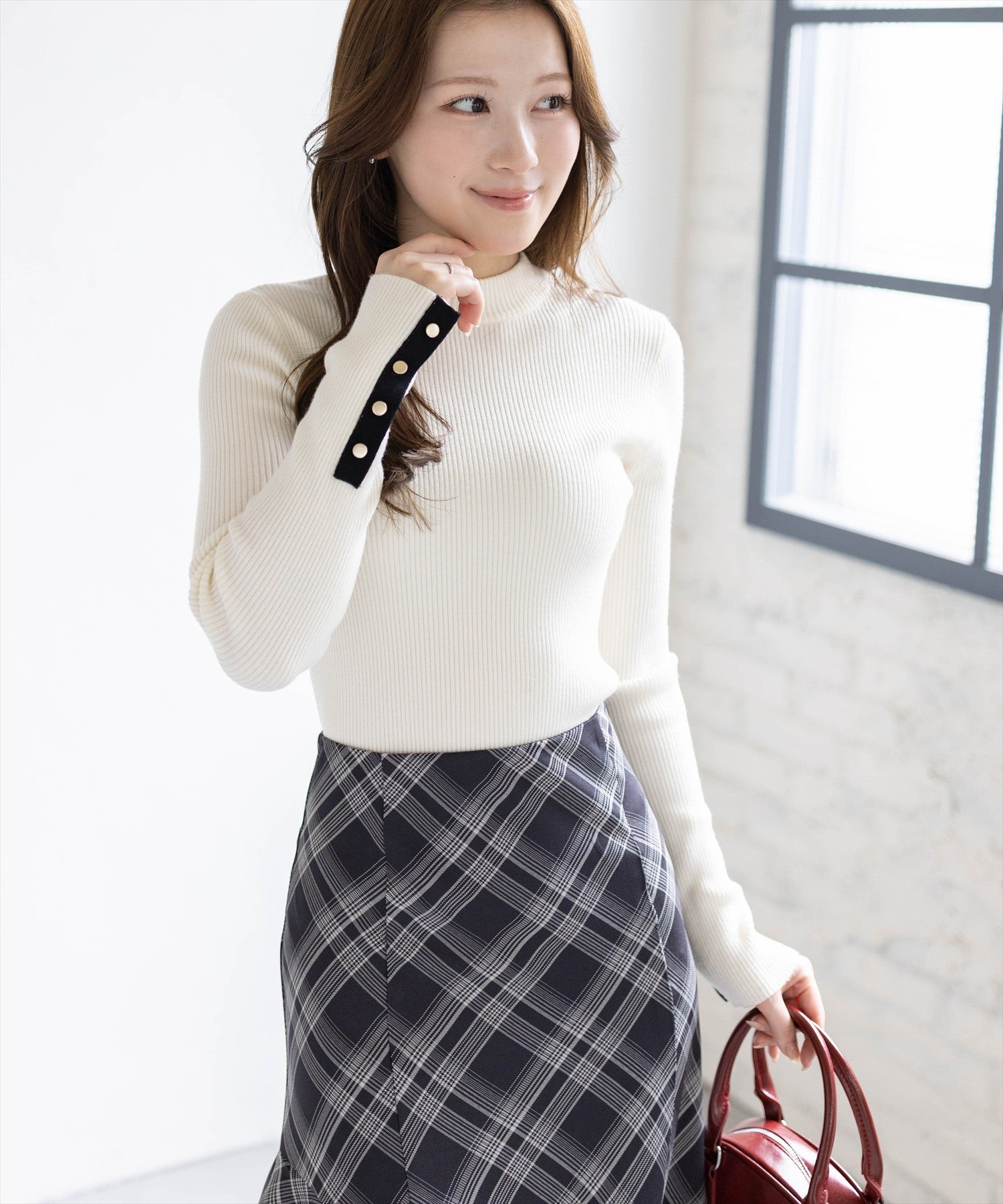 CLEAR BASIC≪再入荷≫袖配色ボタンリブニットトップス[CL8929