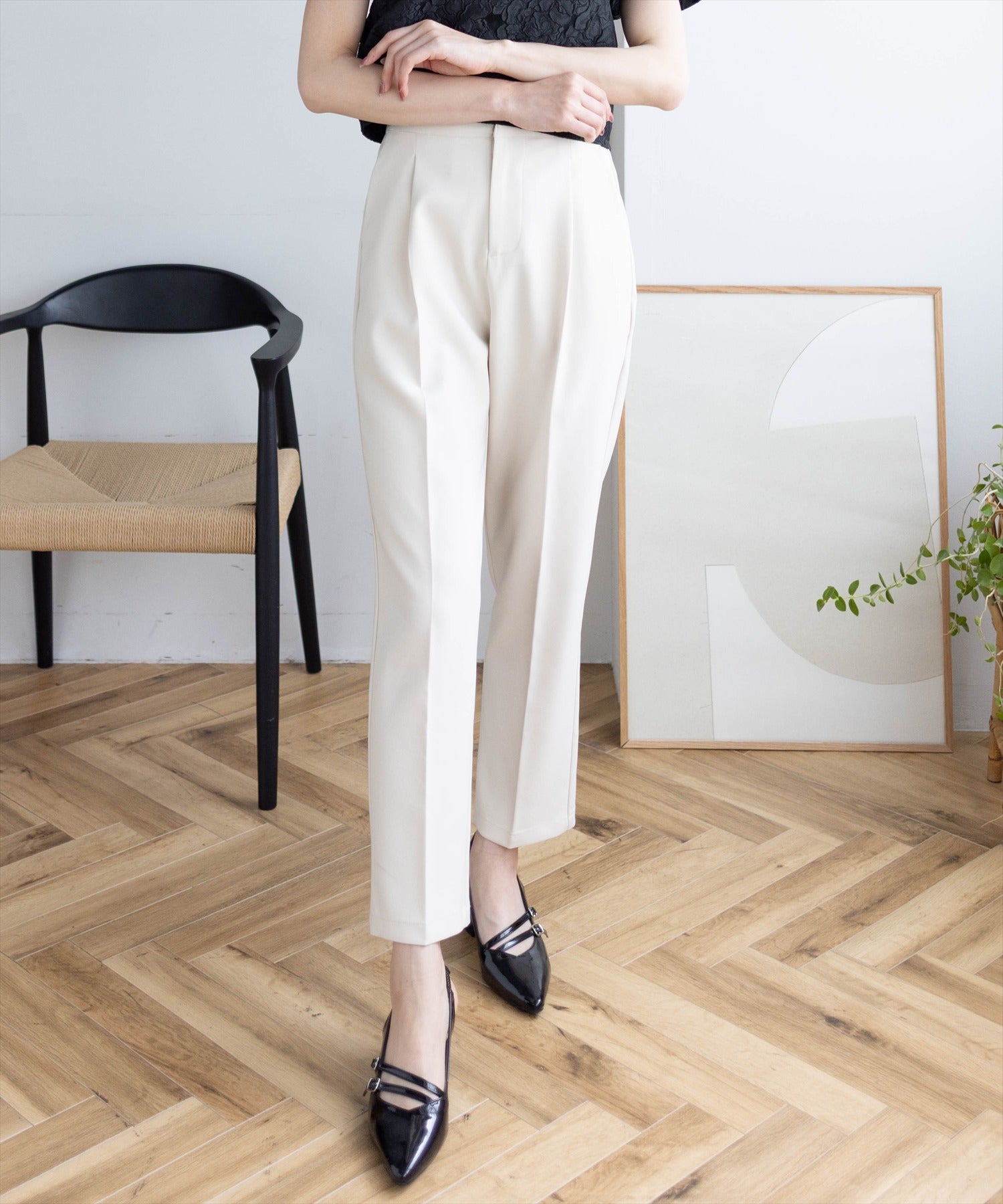 CLEAR BASIC 前ジップストレッチテーパードパンツ 再入荷商品 ロングパンツ スラックス