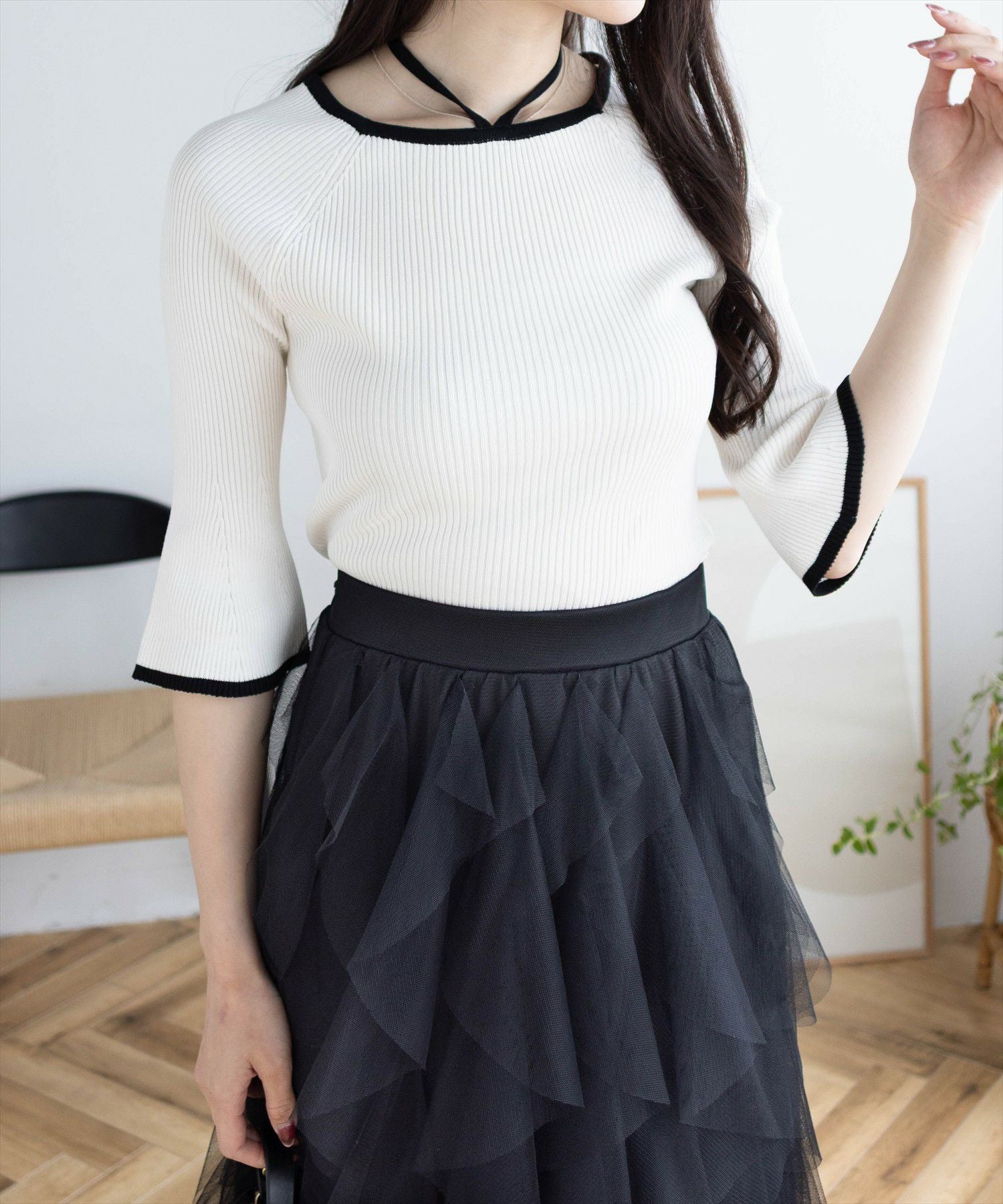 CLEAR BASIC≪再入荷≫バックリボン配色フレアスリーブ5分袖ニット
