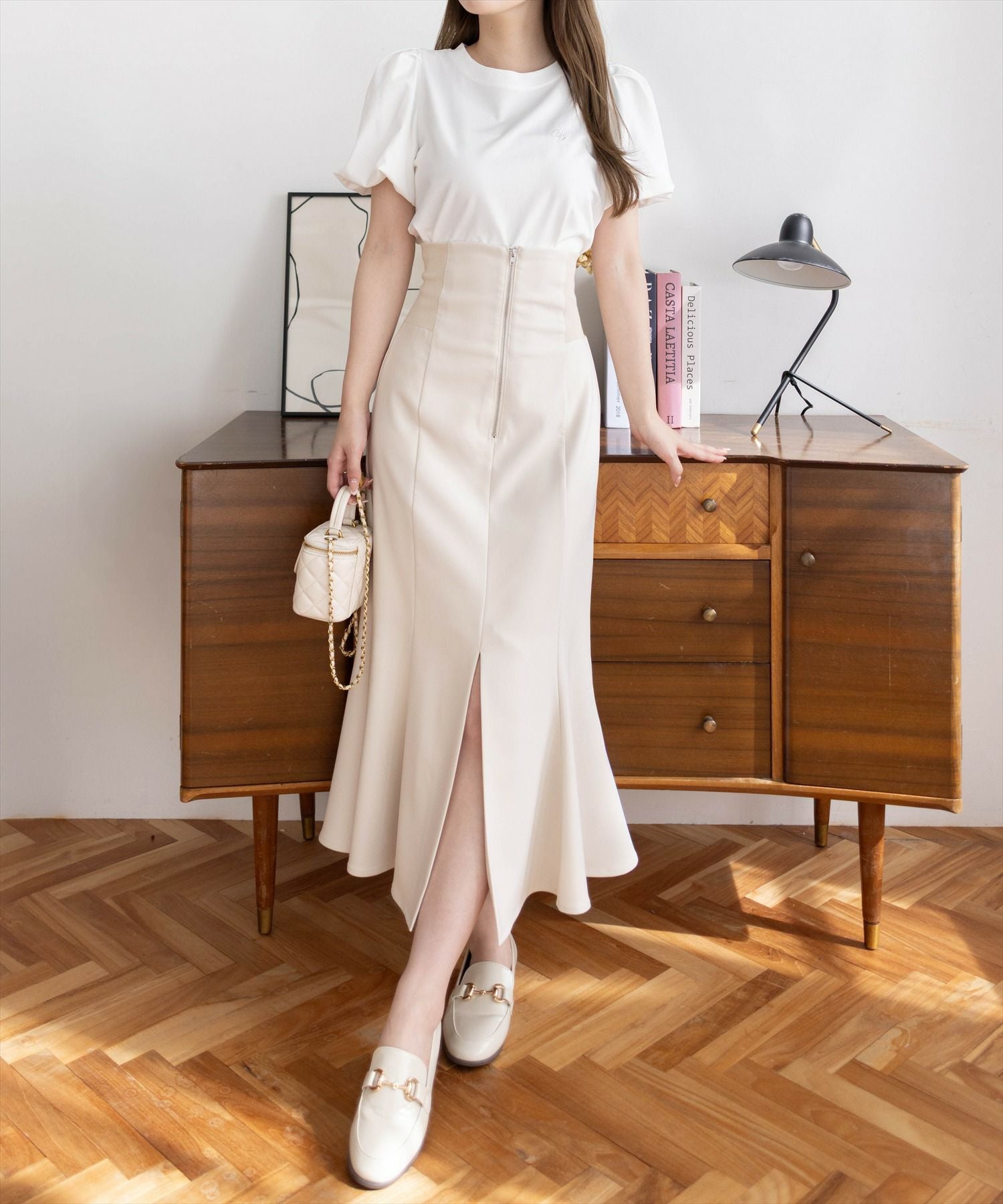 162cm/アイボリー F着用