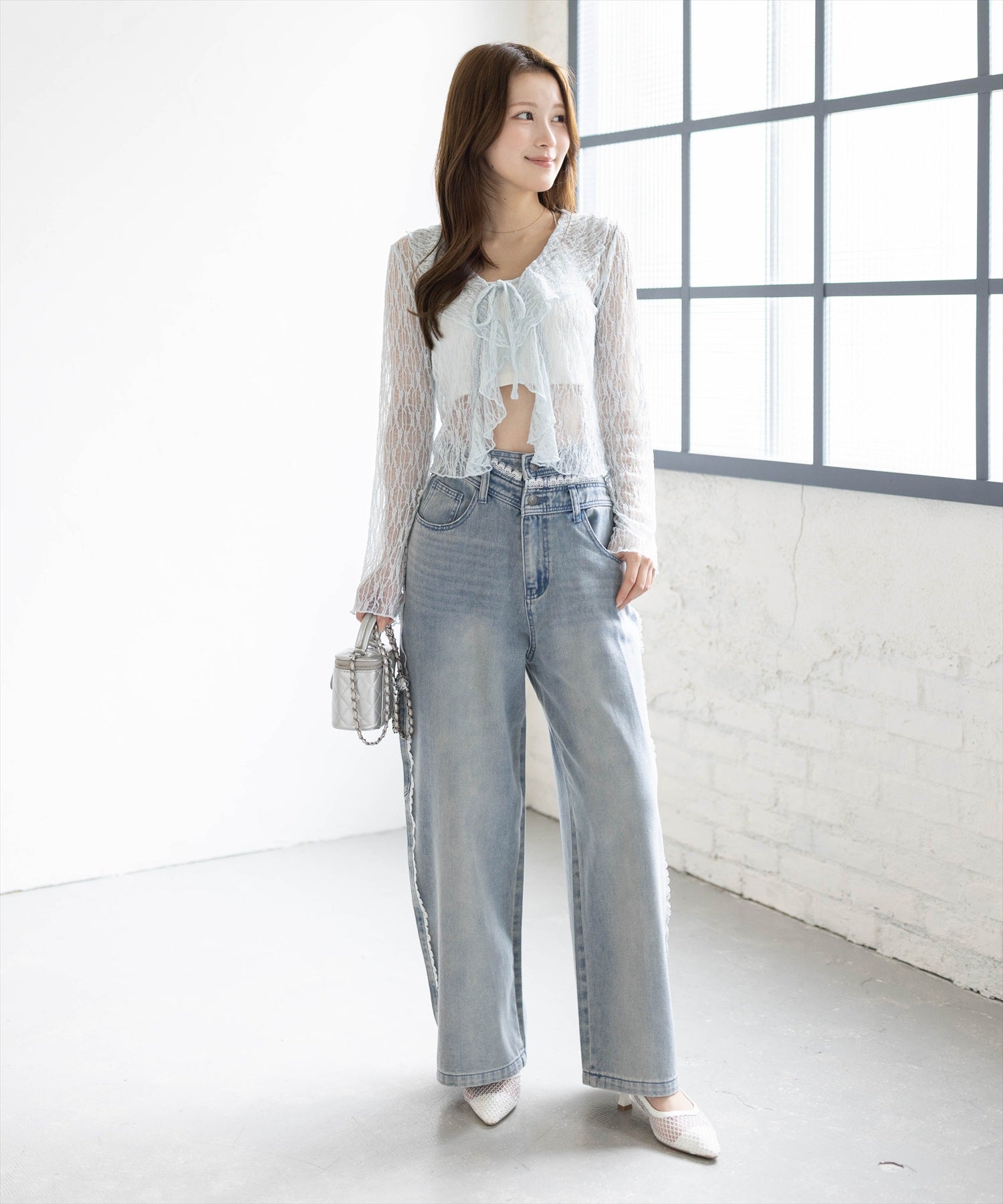 163cm/サックス着用