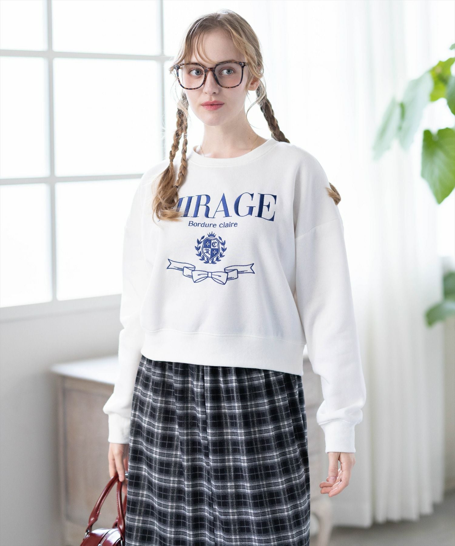 clear≪再入荷≫襟付き刺繍ロゴスウェット[CL9356] | レディース