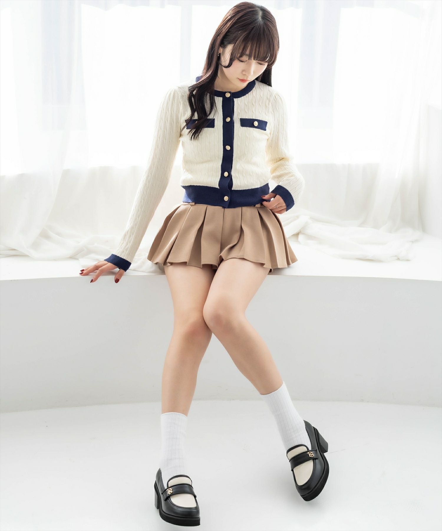 162cm/アイボリー着用