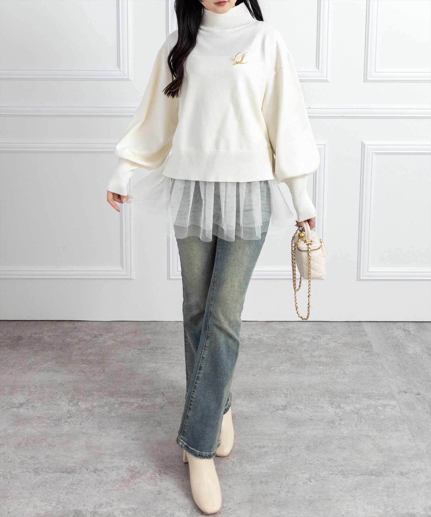 CLEAR BASIC≪新色追加≫ブローチ付きハイネックニットトップス