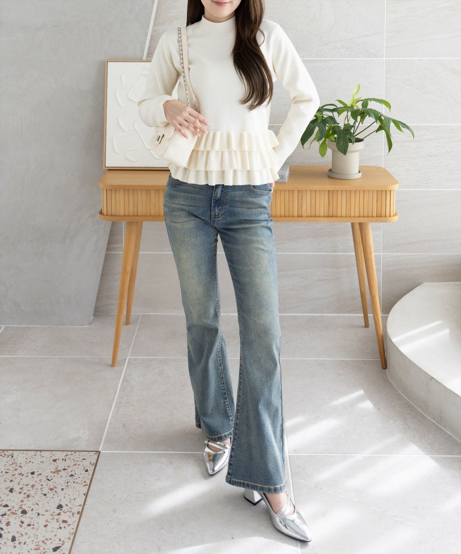 CLEAR BASIC≪再入荷≫裾フリルニットトップス[CL9495] | レディース