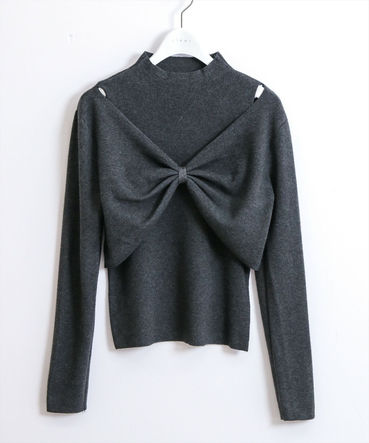 チャコールグレー