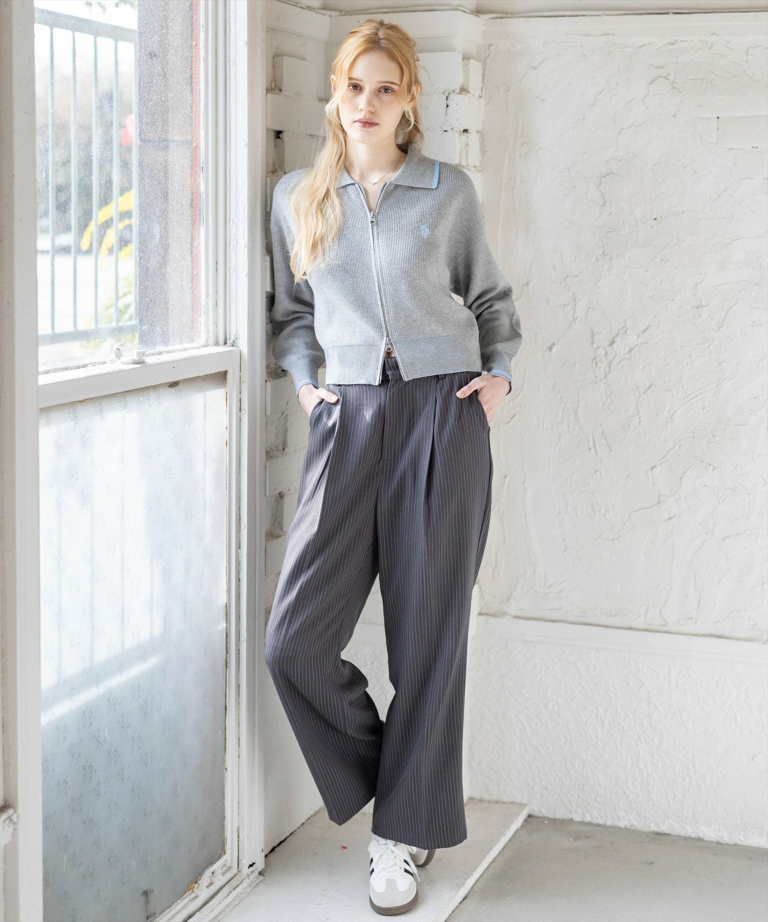 174cm/グレー着用