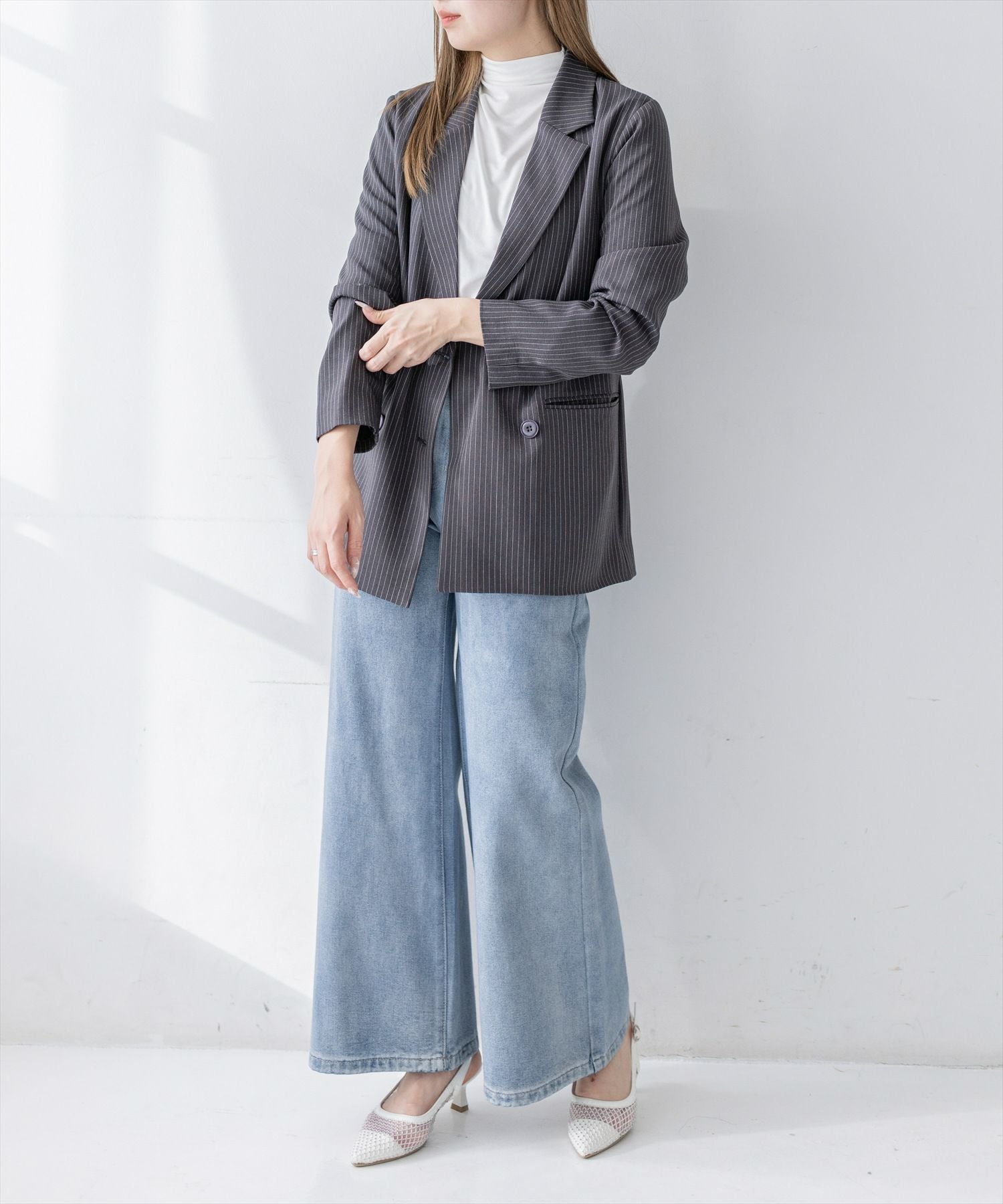 OzzAngelo♦︎テーラードジャケット　グレー、シルバー系　ストライプ T-JACKET】『ストライプ柄 テーラードジャケット sizeM』51G419J 4361R