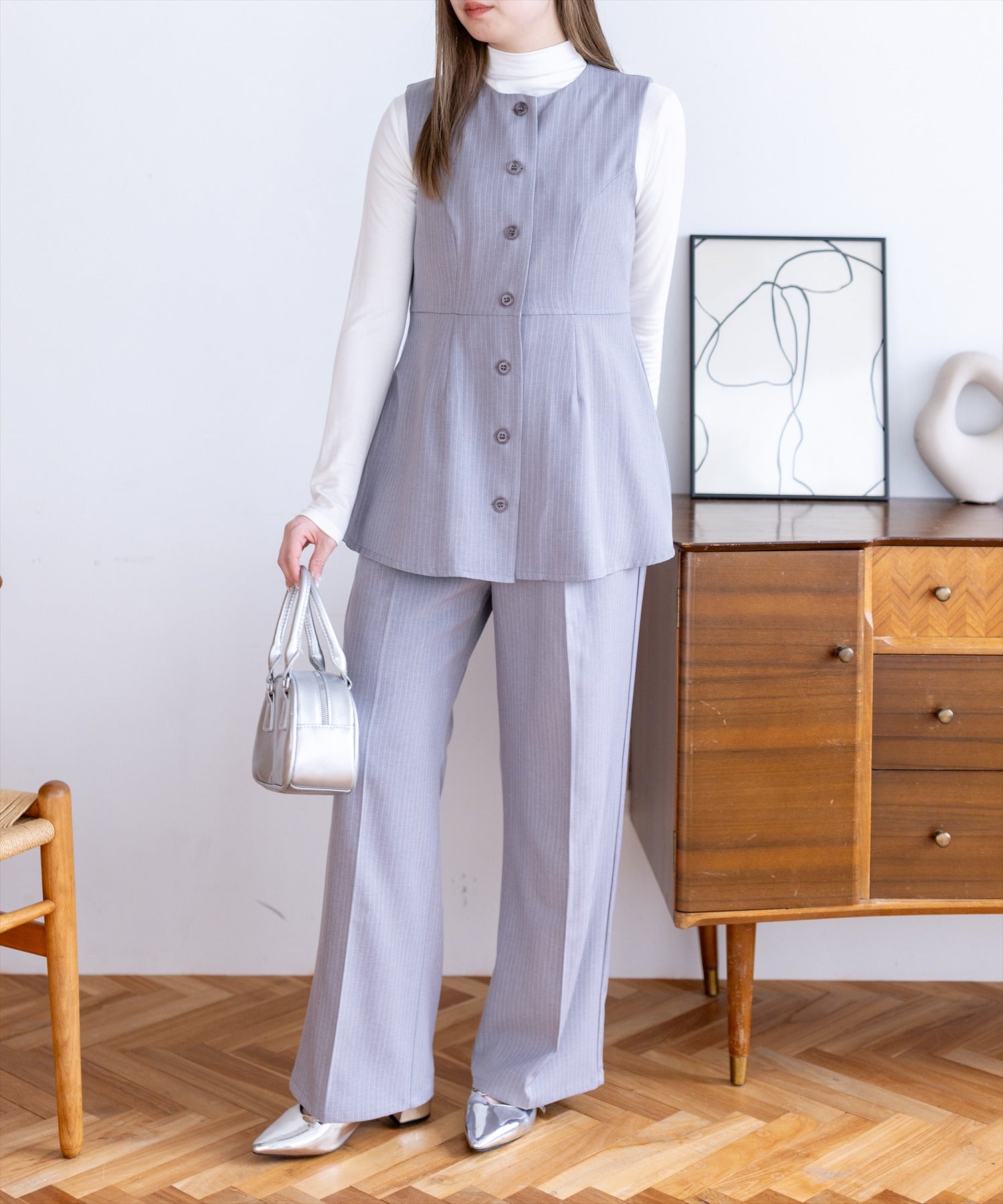 158cm/チャコールグレー着用