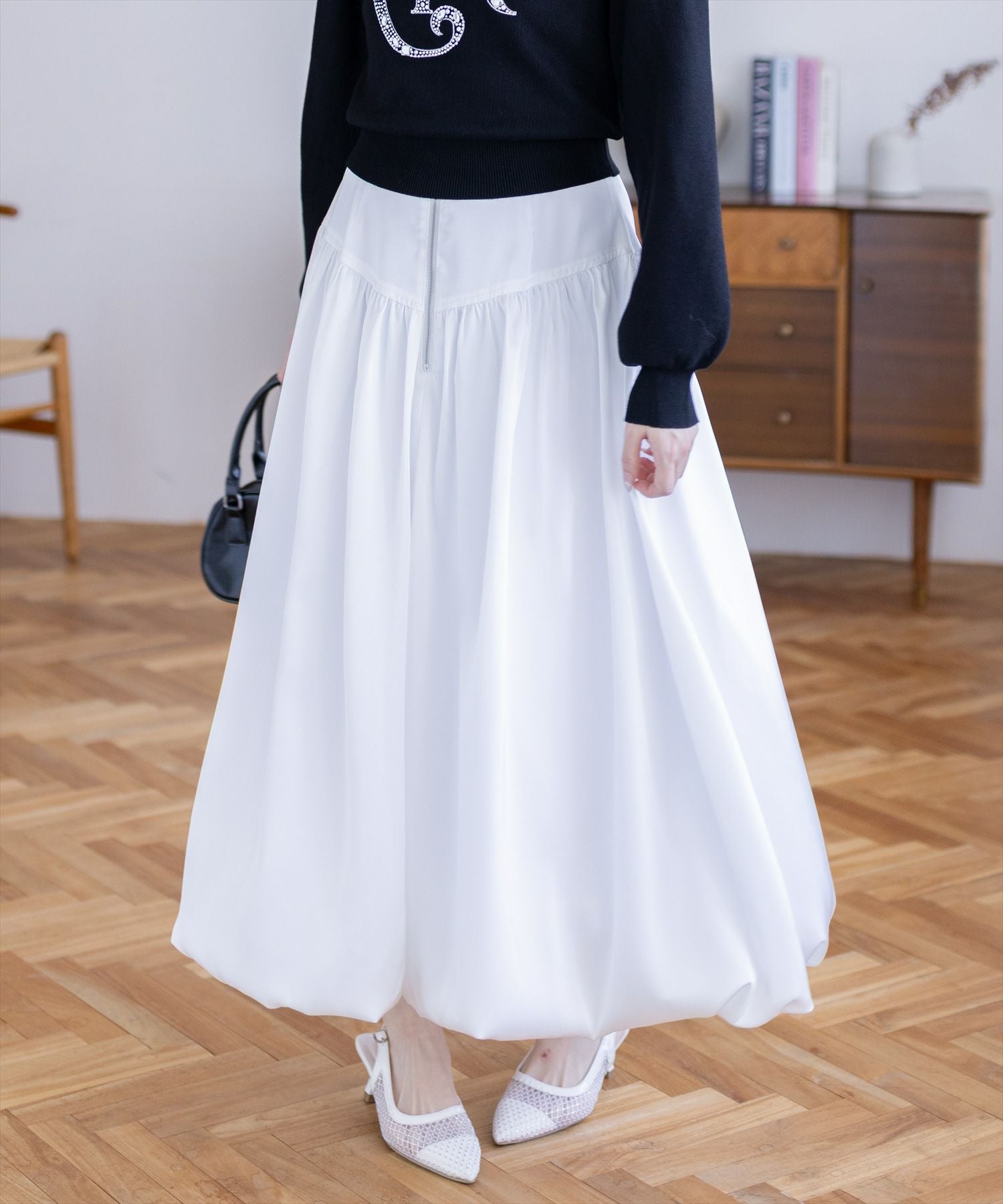 CLEAR BASIC フロントジップサテンバルーンスカート[CL9663