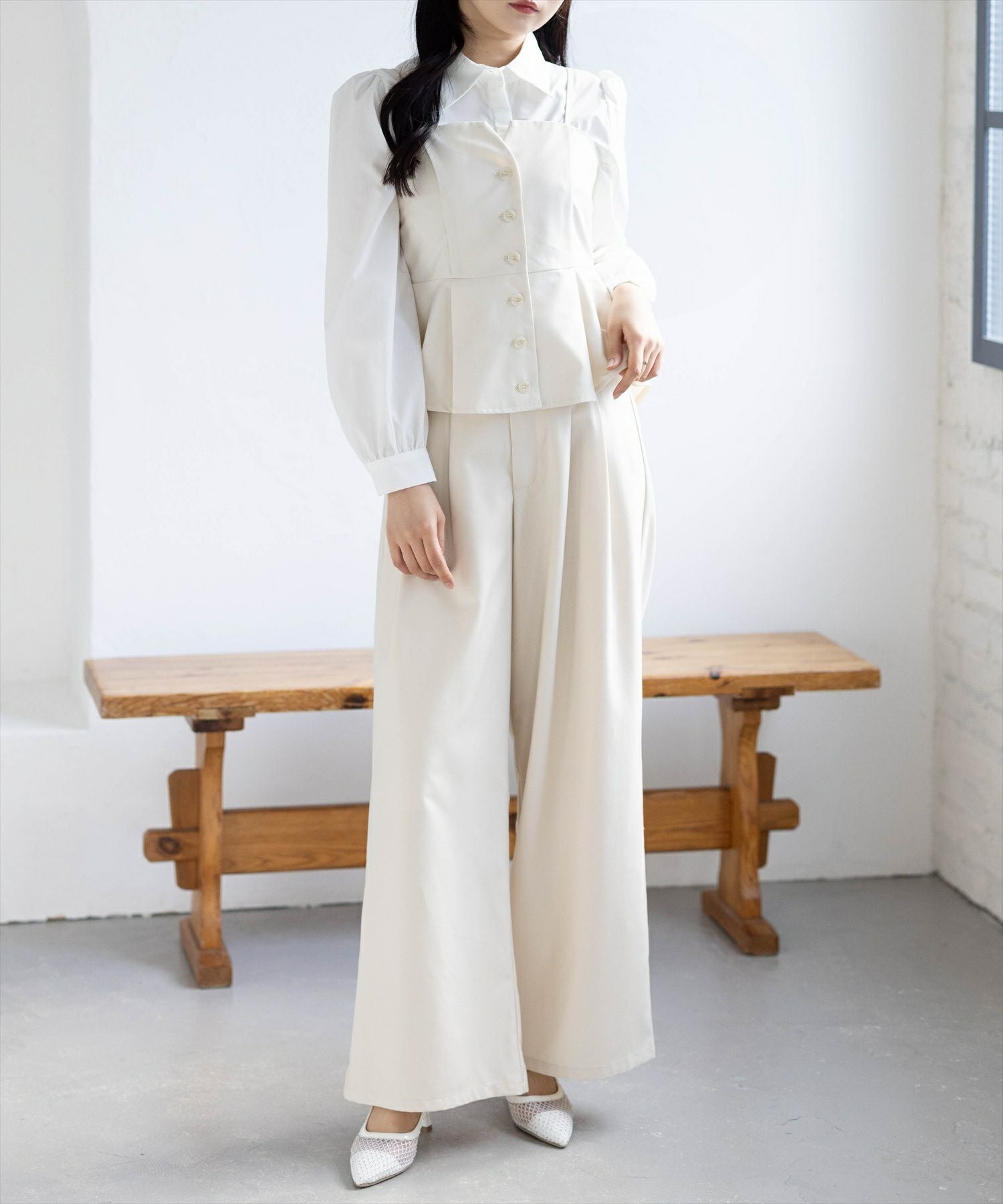 162cm/アイボリー着用