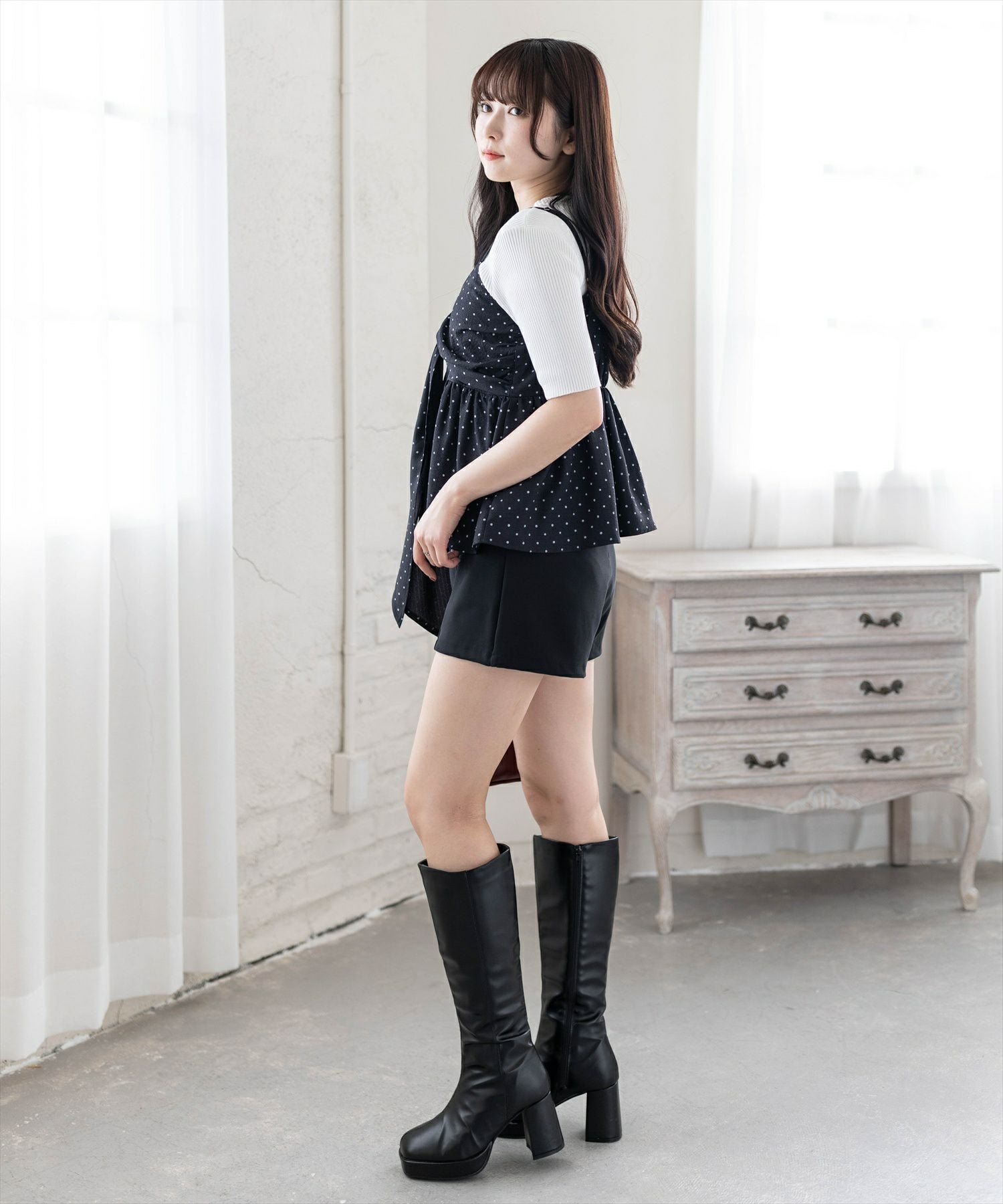 162㎝/ブラックドット着用