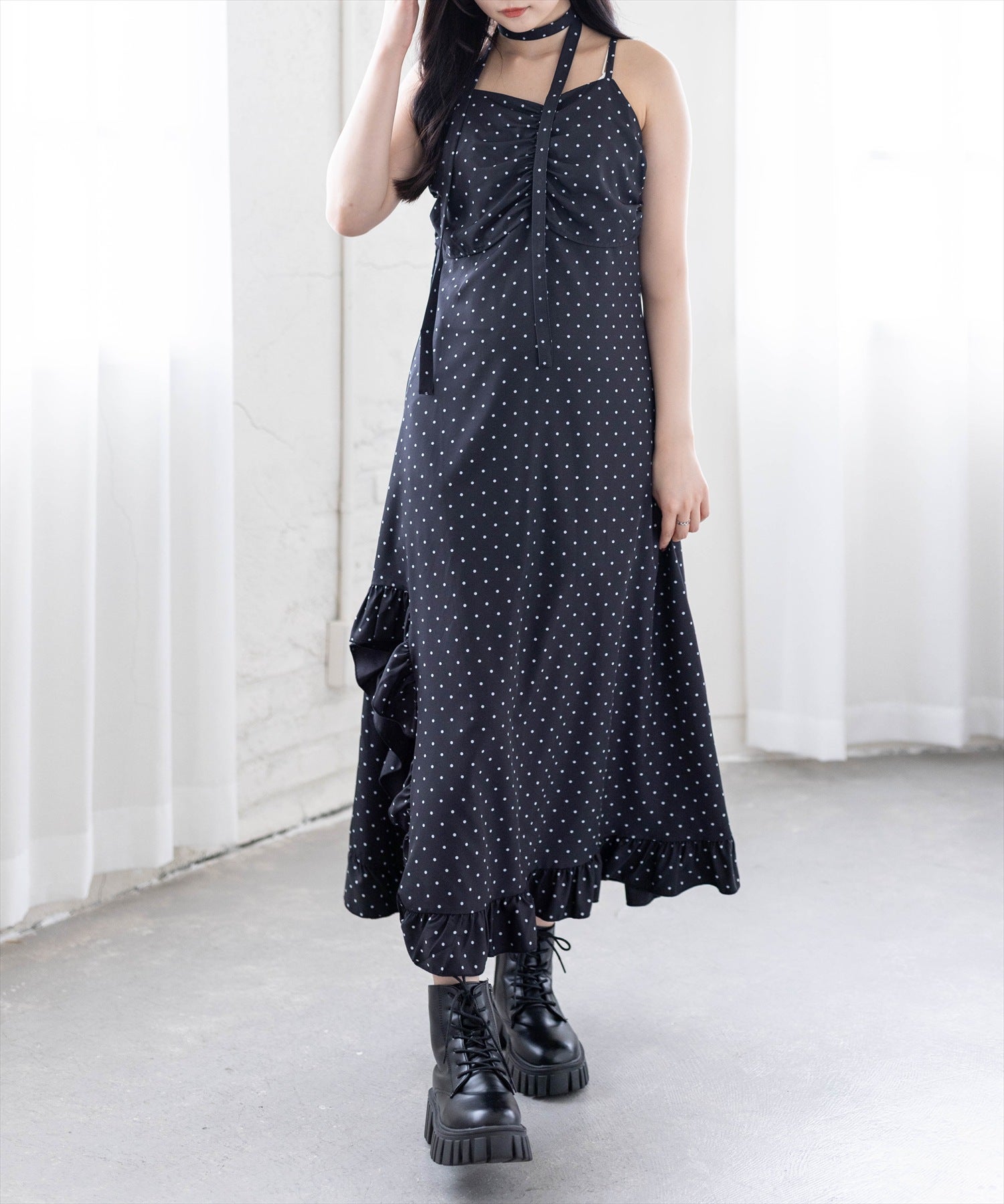 clear≪再入荷≫チョーカー付きアシンメトリードットキャミワンピース