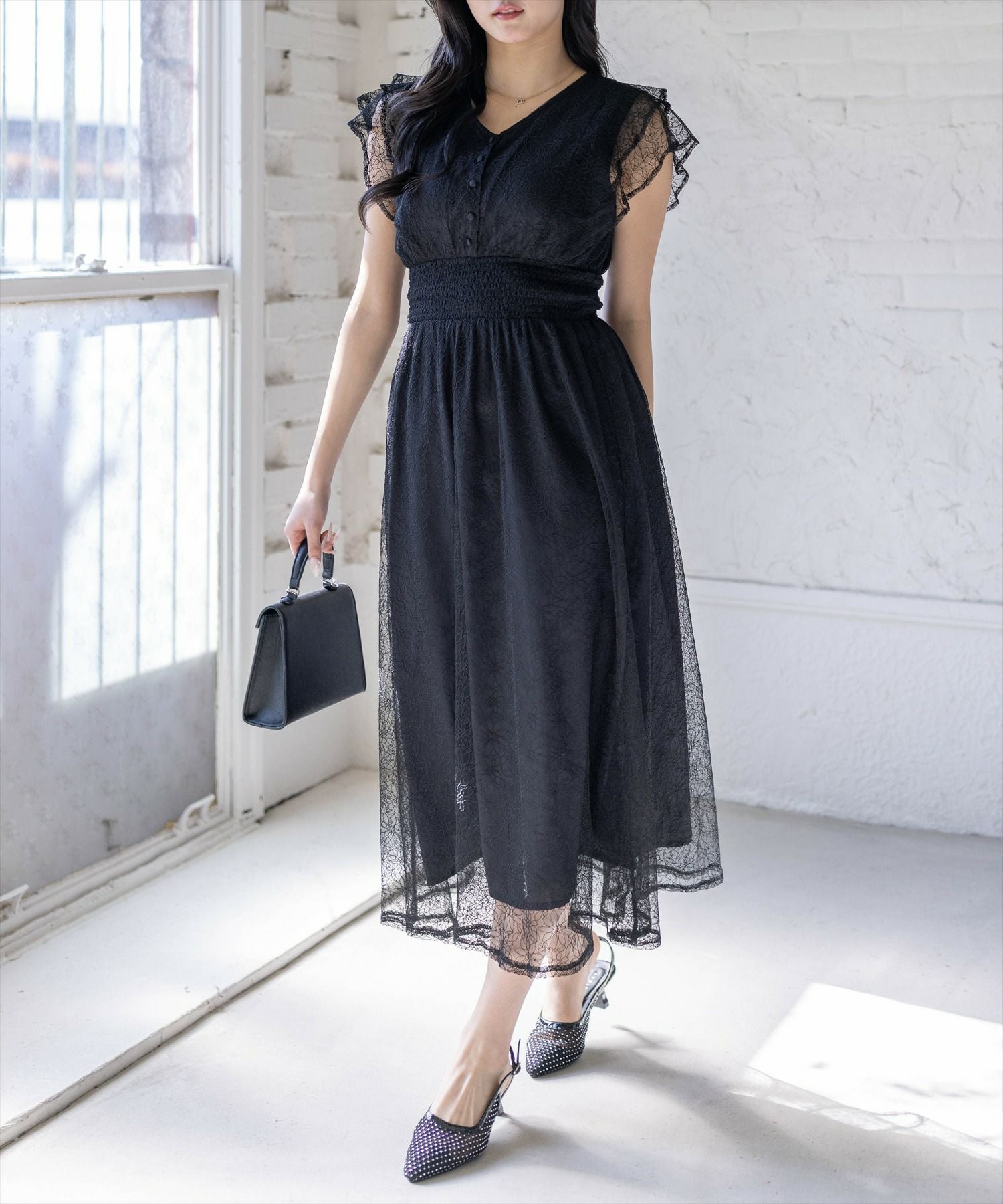 CLEAR BASIC≪新作≫フラワーレースフレアスリーブワンピース[CL9613