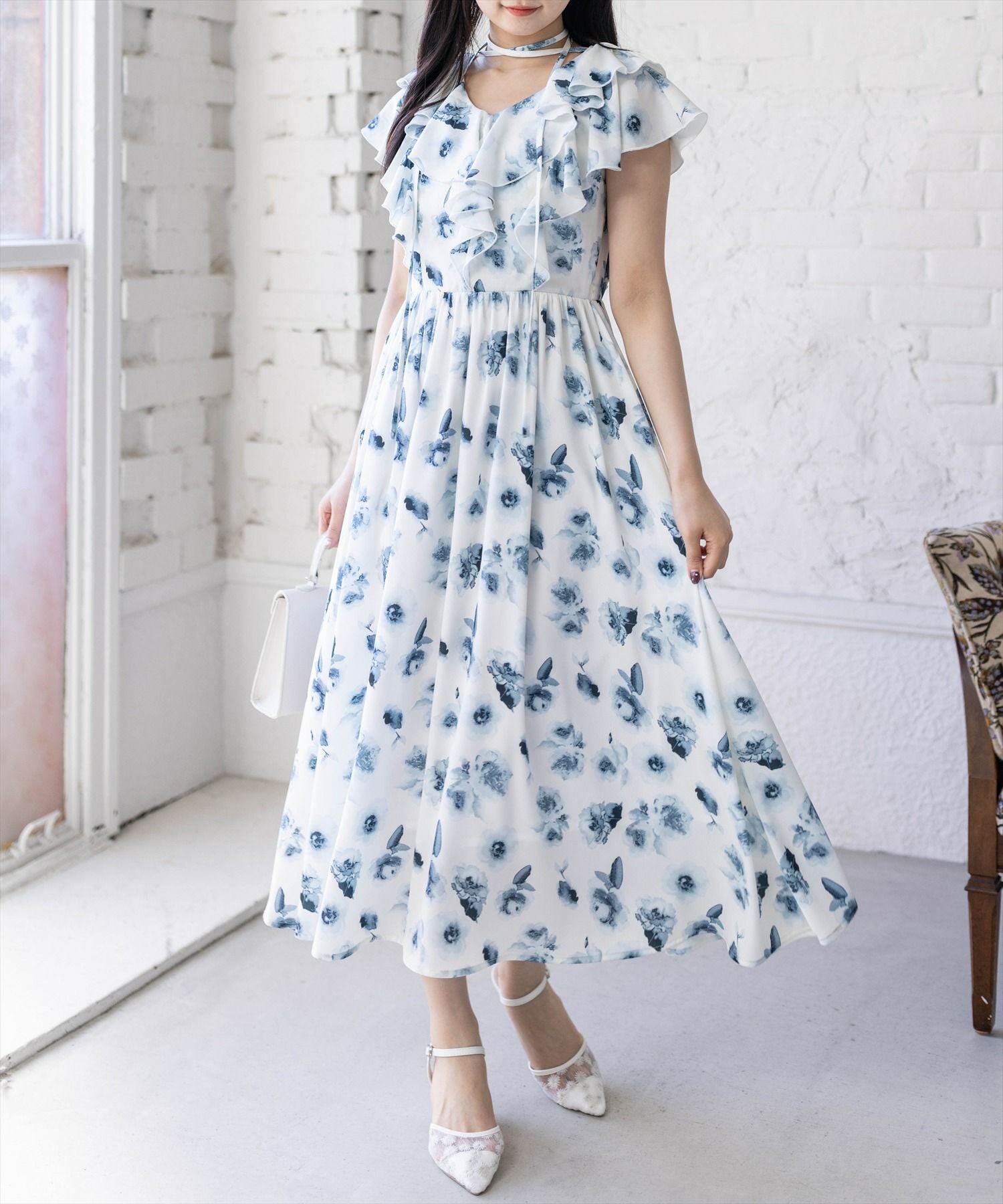 162cm/ホワイトフラワー F着用