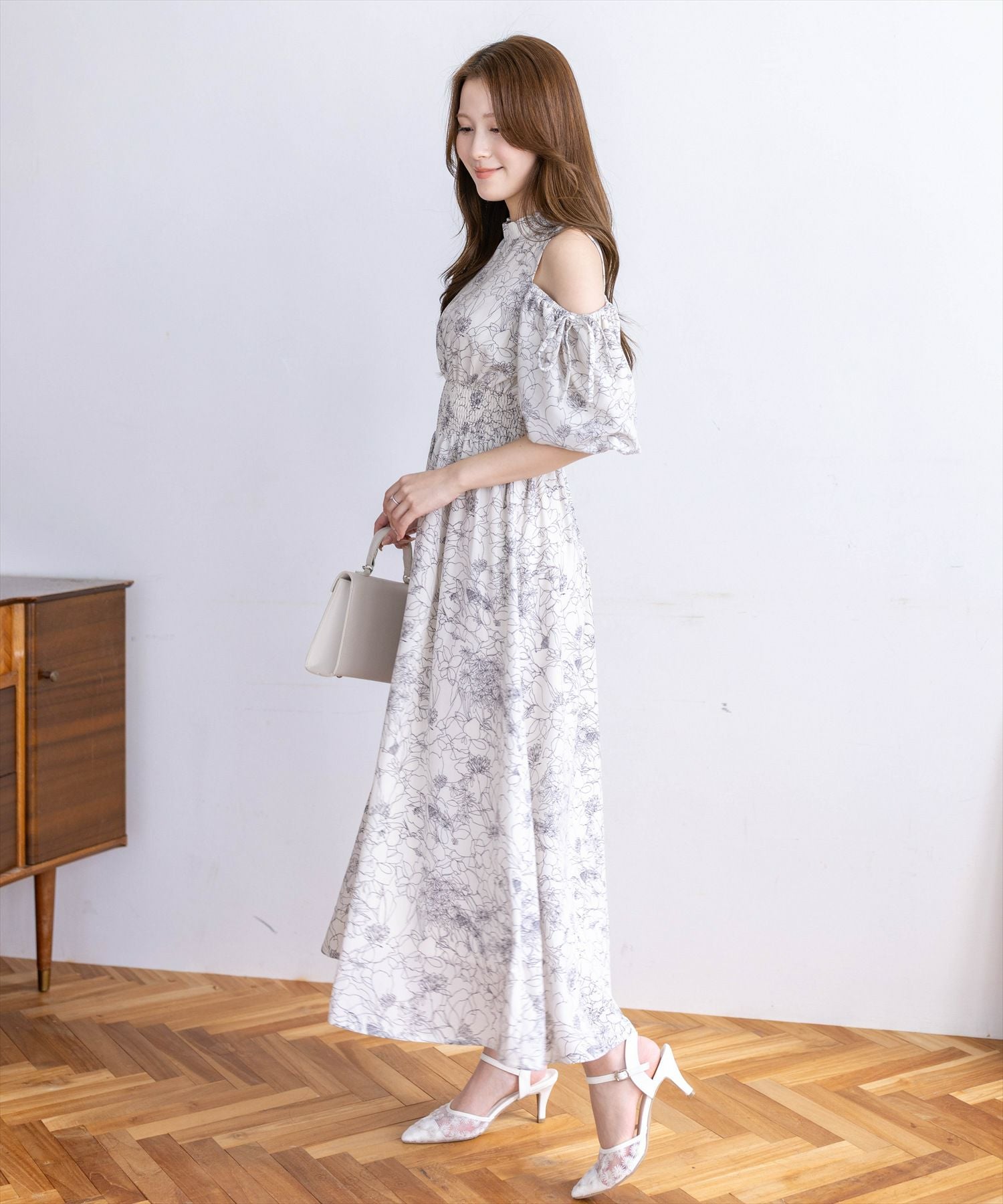 CLEAR BASIC≪新作≫花柄オープンショルダーフレアワンピース[CL9626