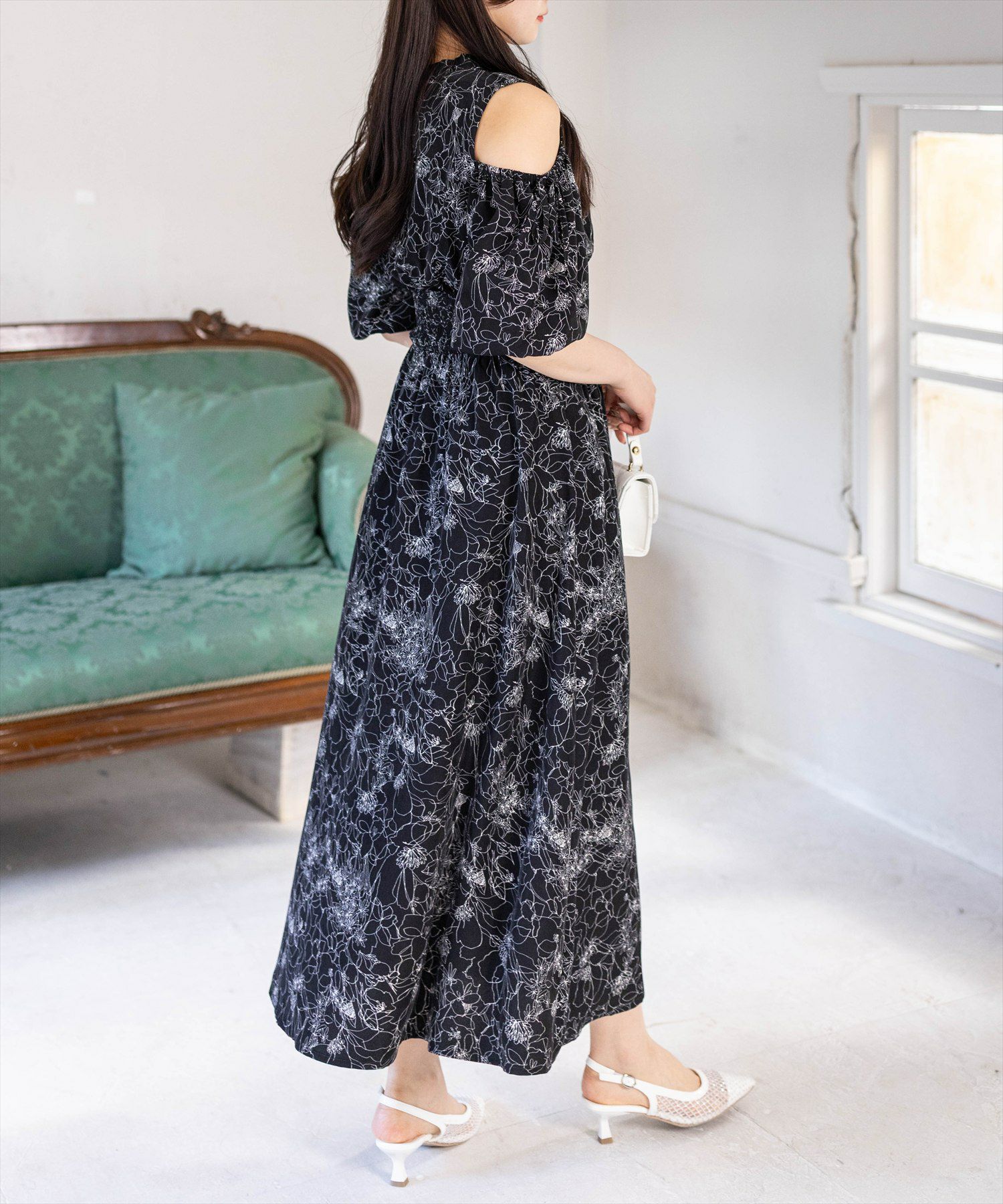 CLEAR BASIC≪再入荷≫花柄オープンショルダーフレアワンピース[CL9626