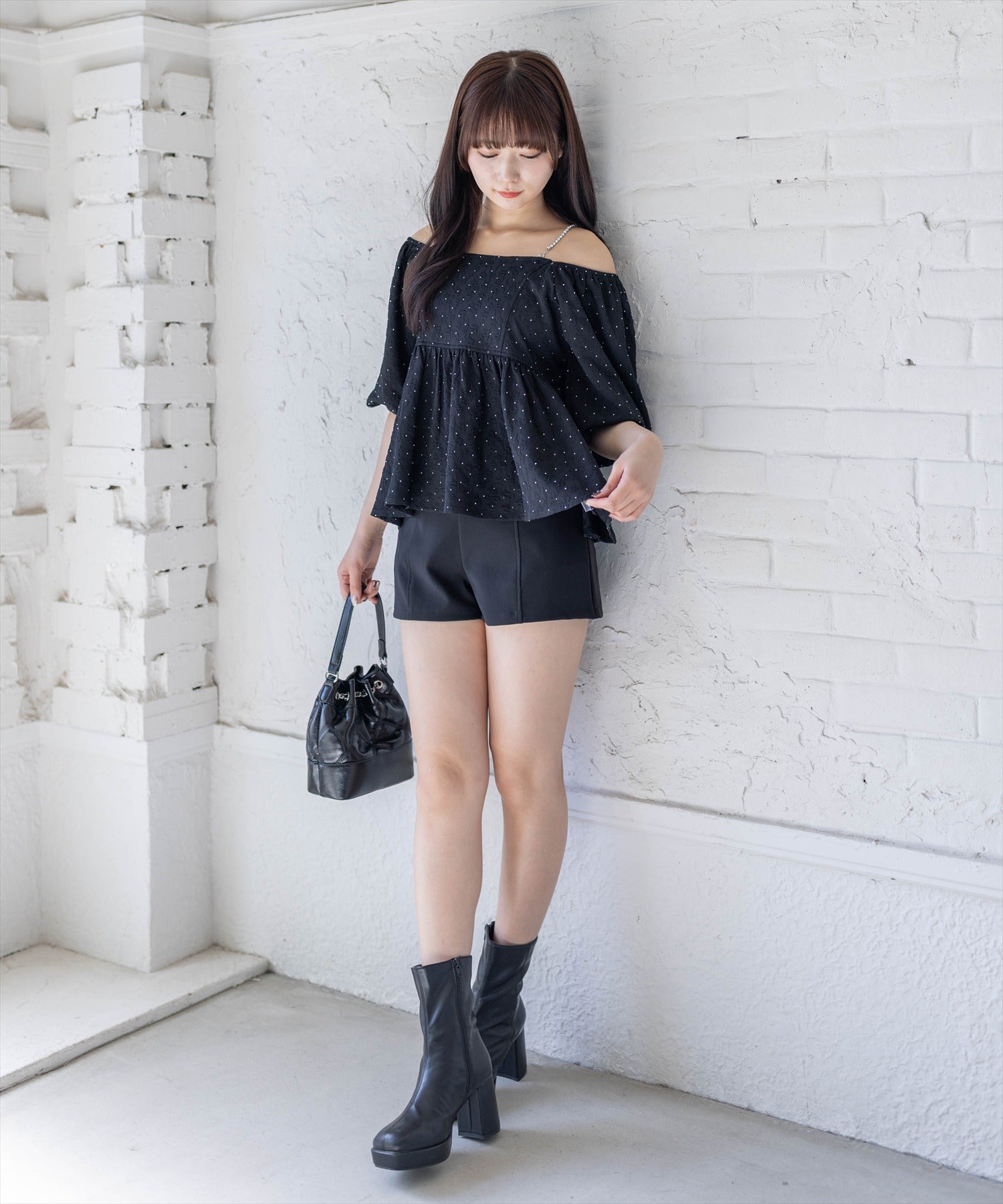 162cm/ブラック着用