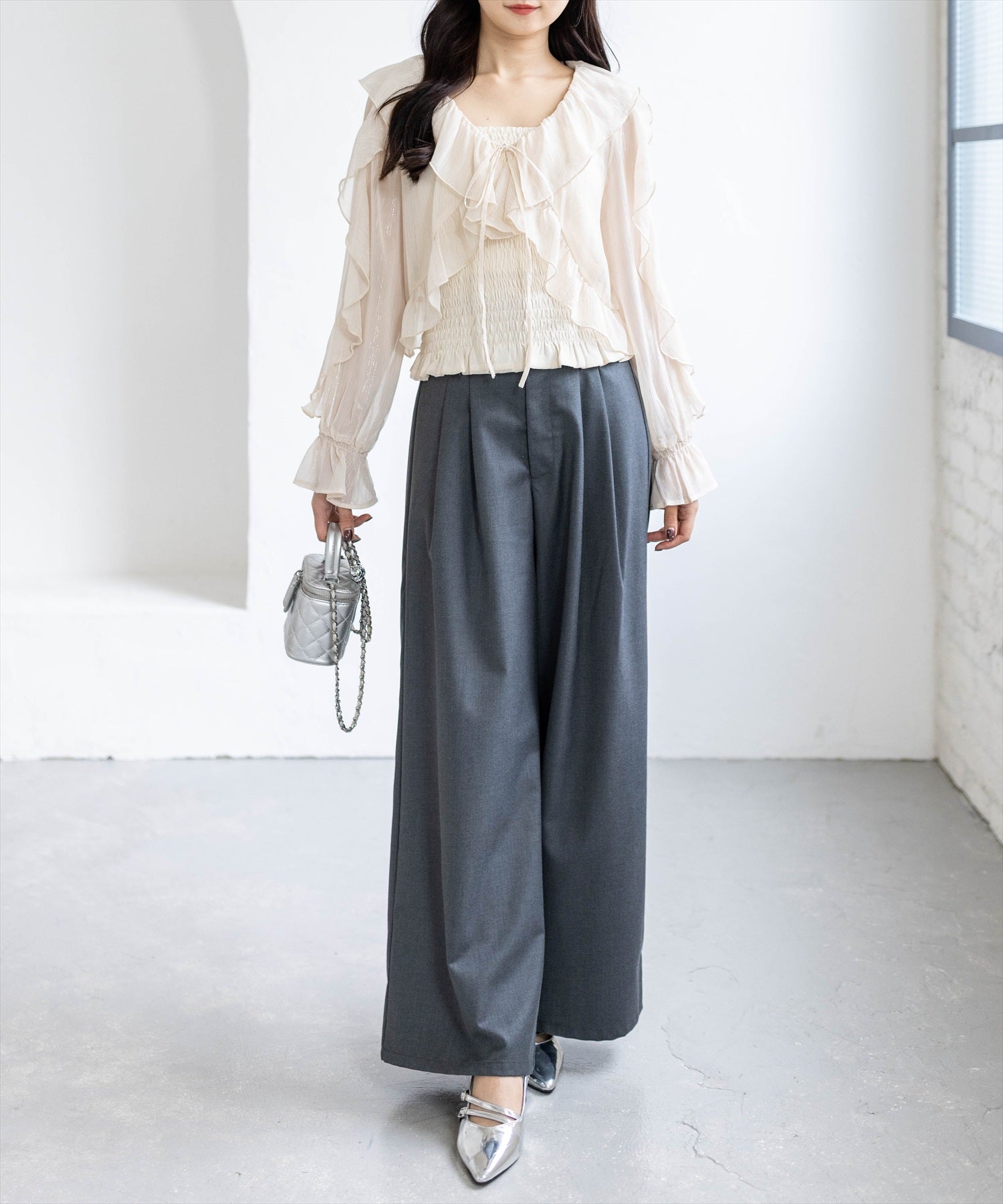 162cm/ライトベージュ着用