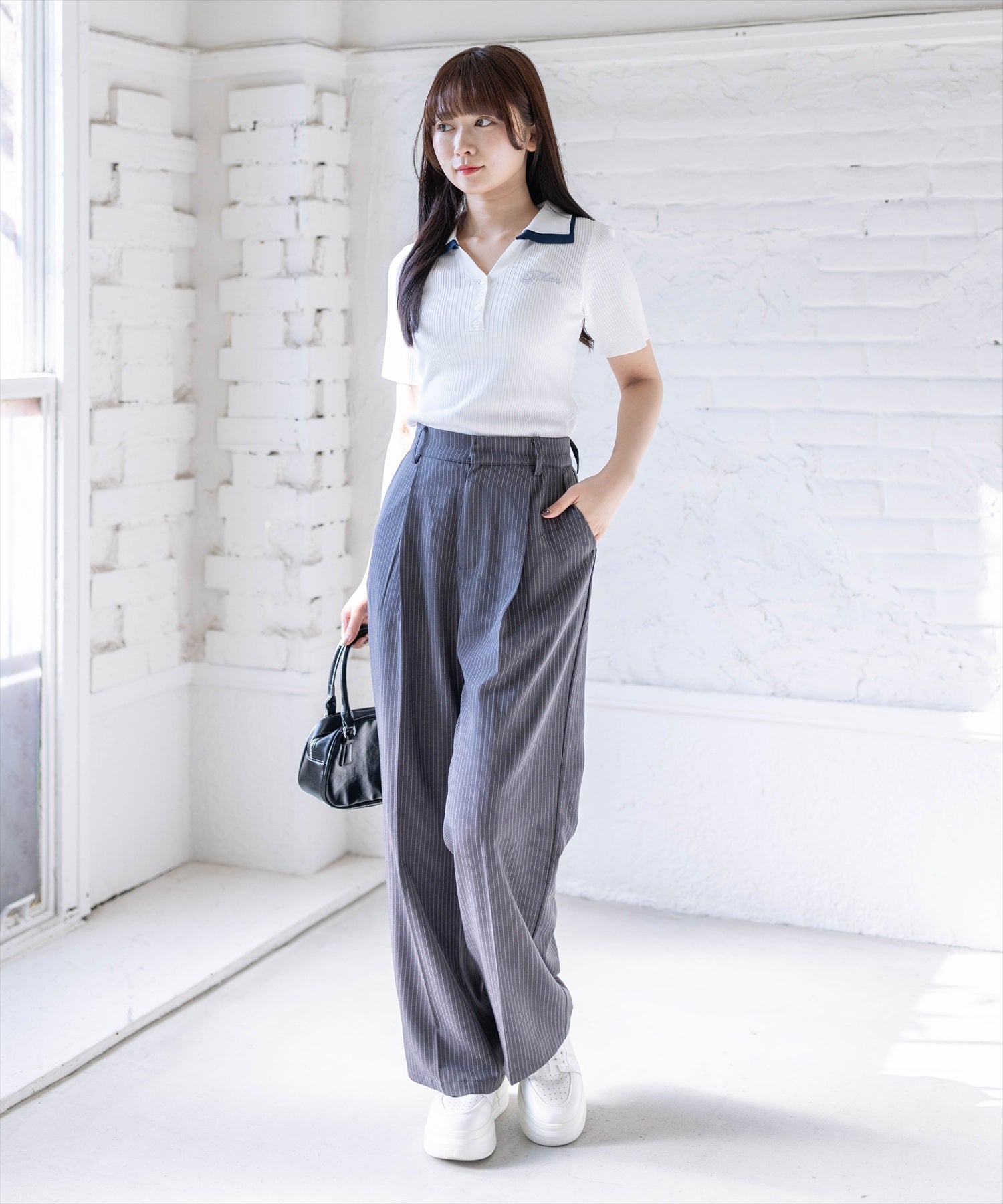 162cm/オフホワイト×ネイビー着用