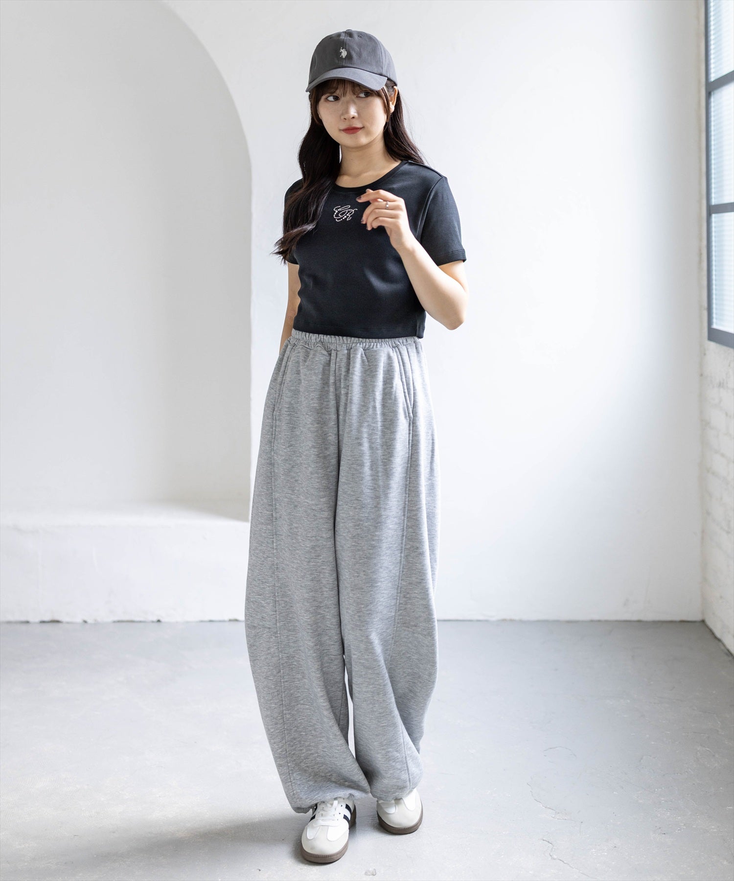 162cm/ブラック着用