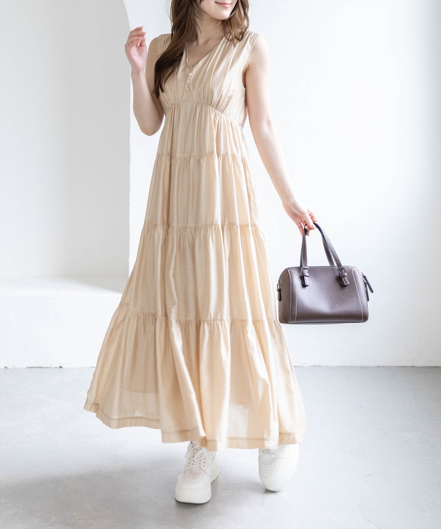 CLEAR BASIC≪新作≫Vネックノースリーブティアードワンピース[CL9740