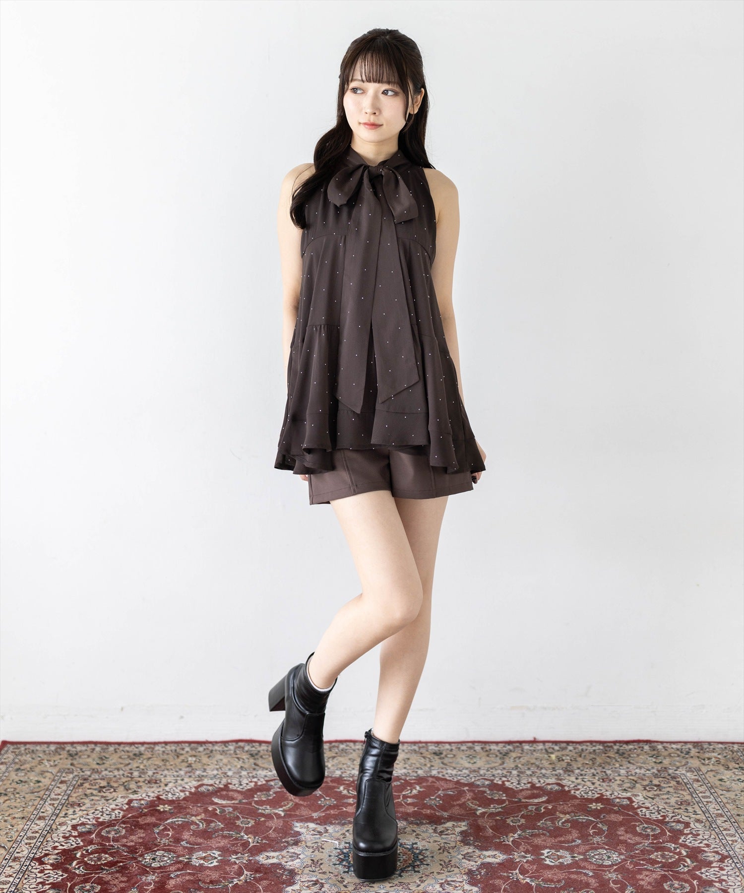 162cm/ブラウン着用