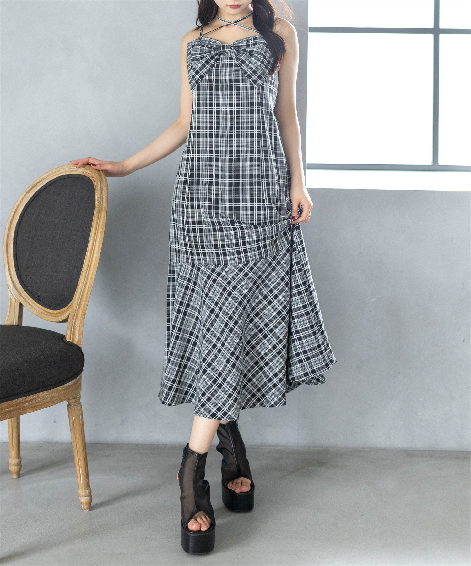 162cm/ブラック×チェック着用