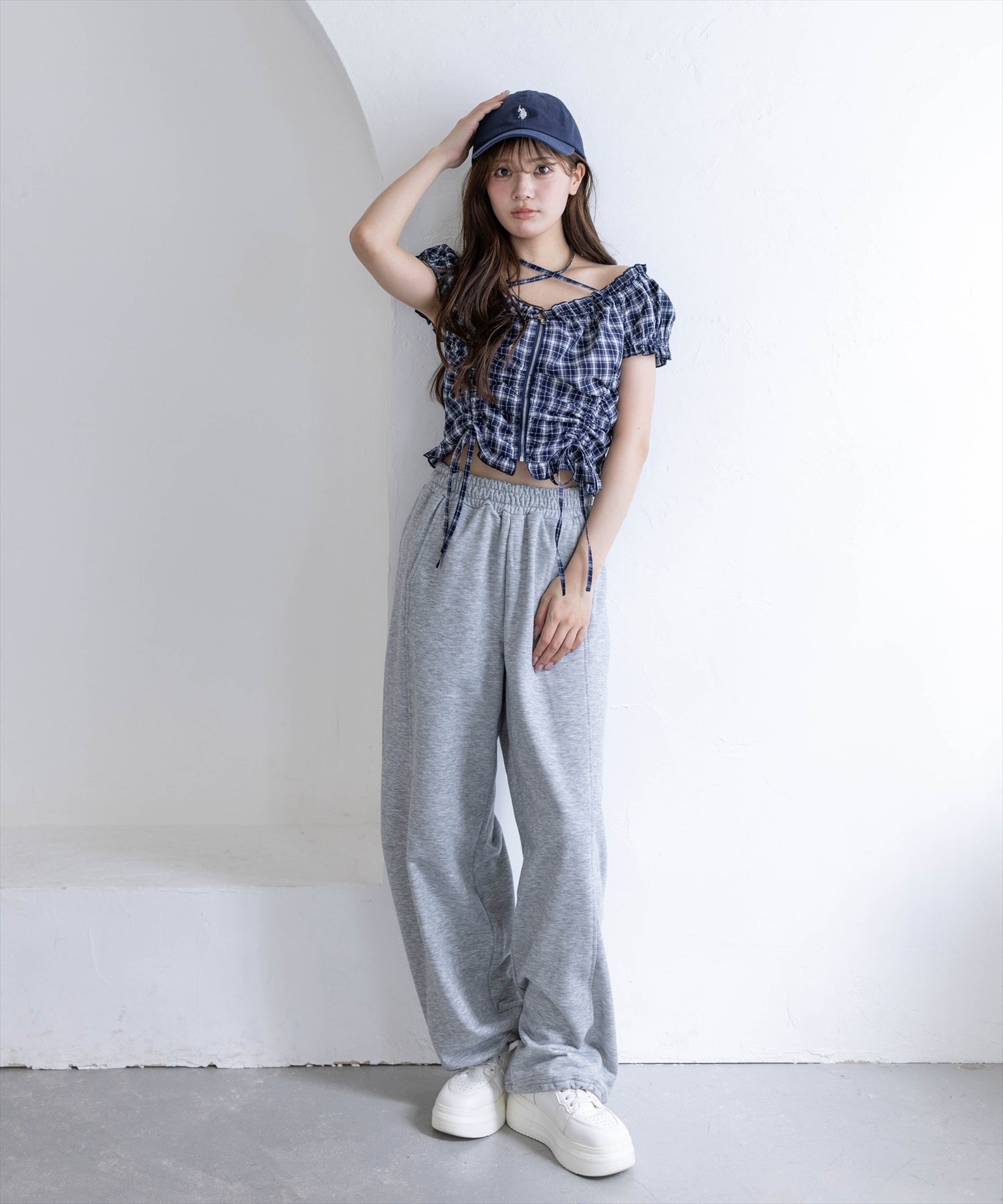 161cm/ネイビー着用