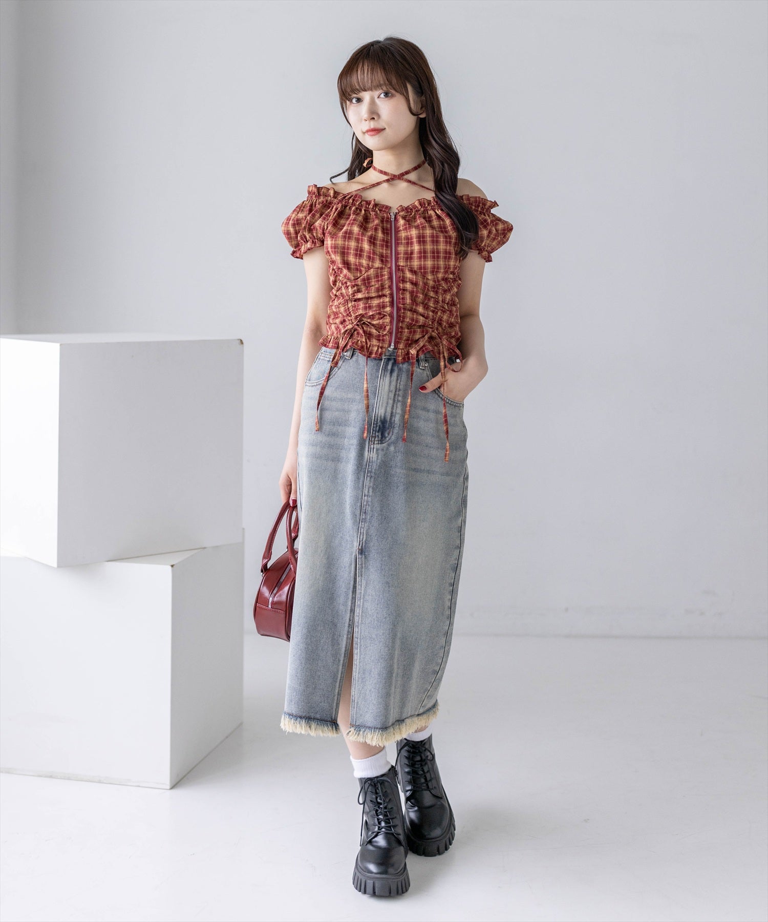 162cm/レッド着用