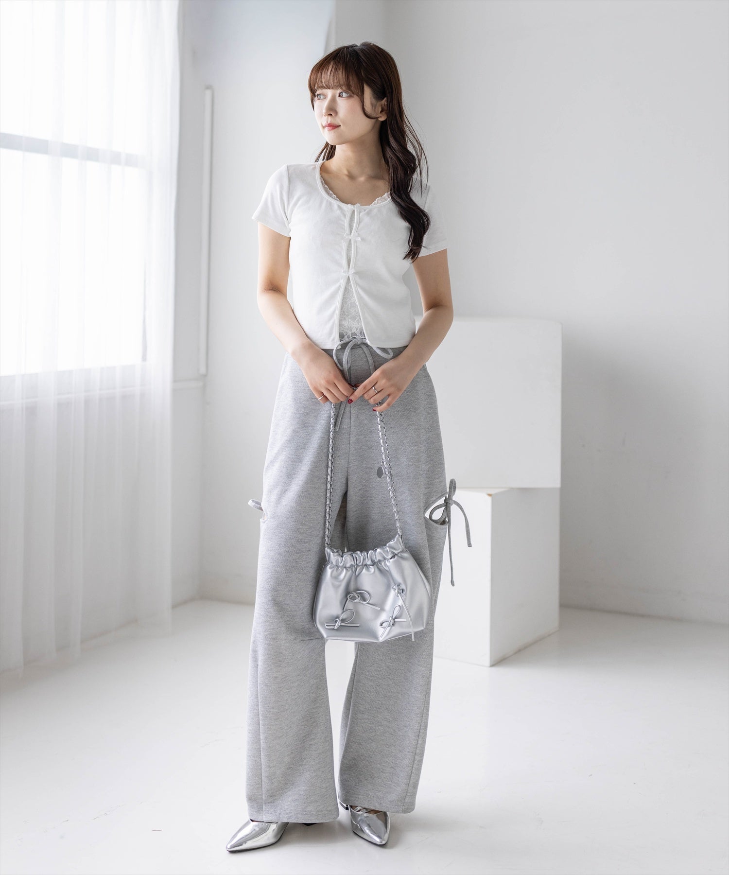 clear≪再入荷≫フロントリボンレースレイヤード風カットソー[CL9903
