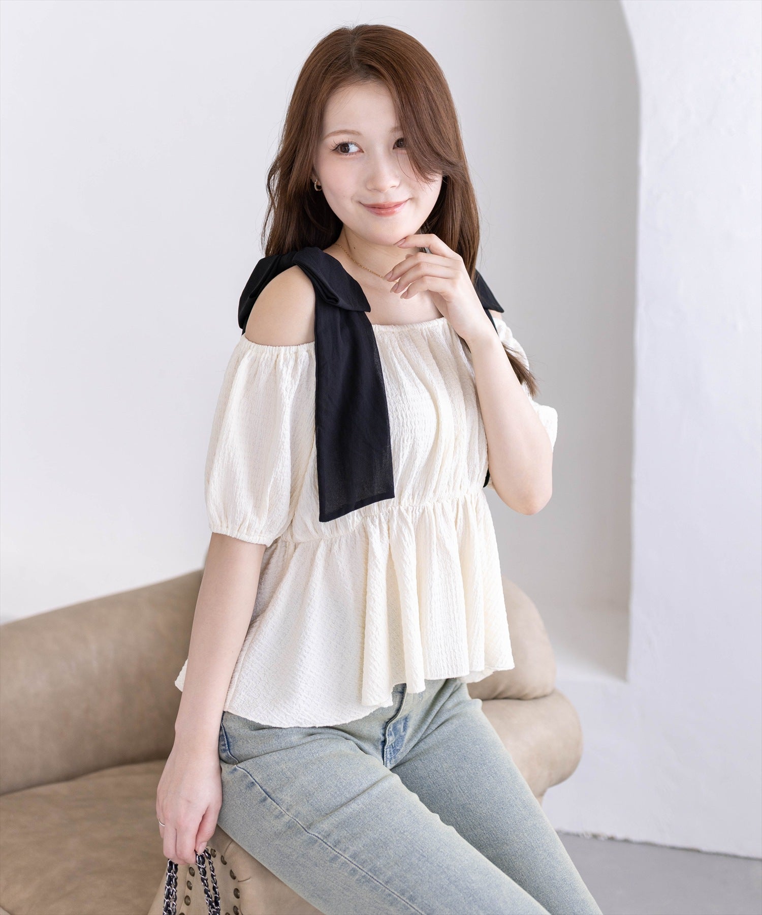 clear≪新作/再入荷≫配色リボンオフショルブラウス[CL9674