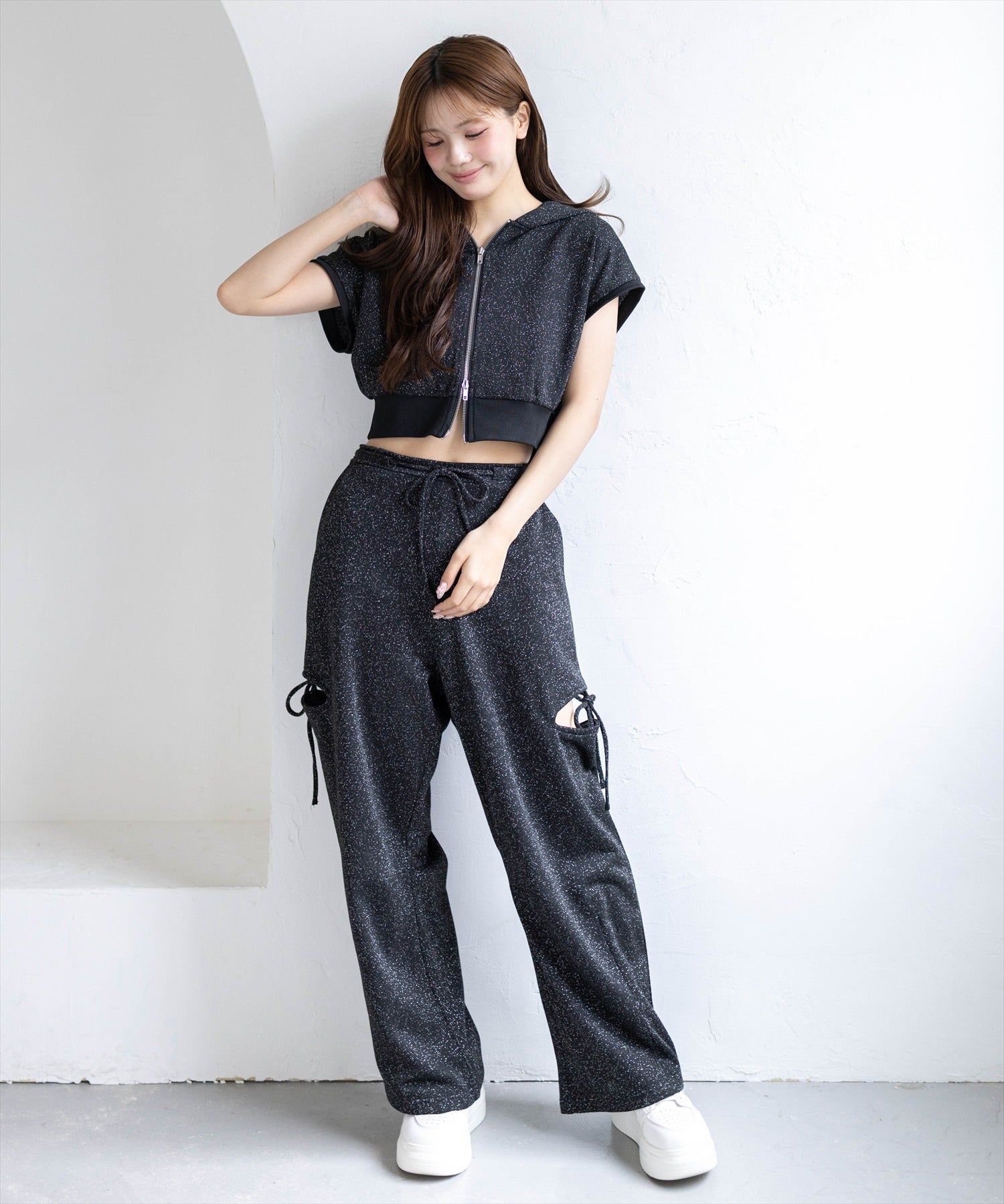 161cm/ブラック着用
