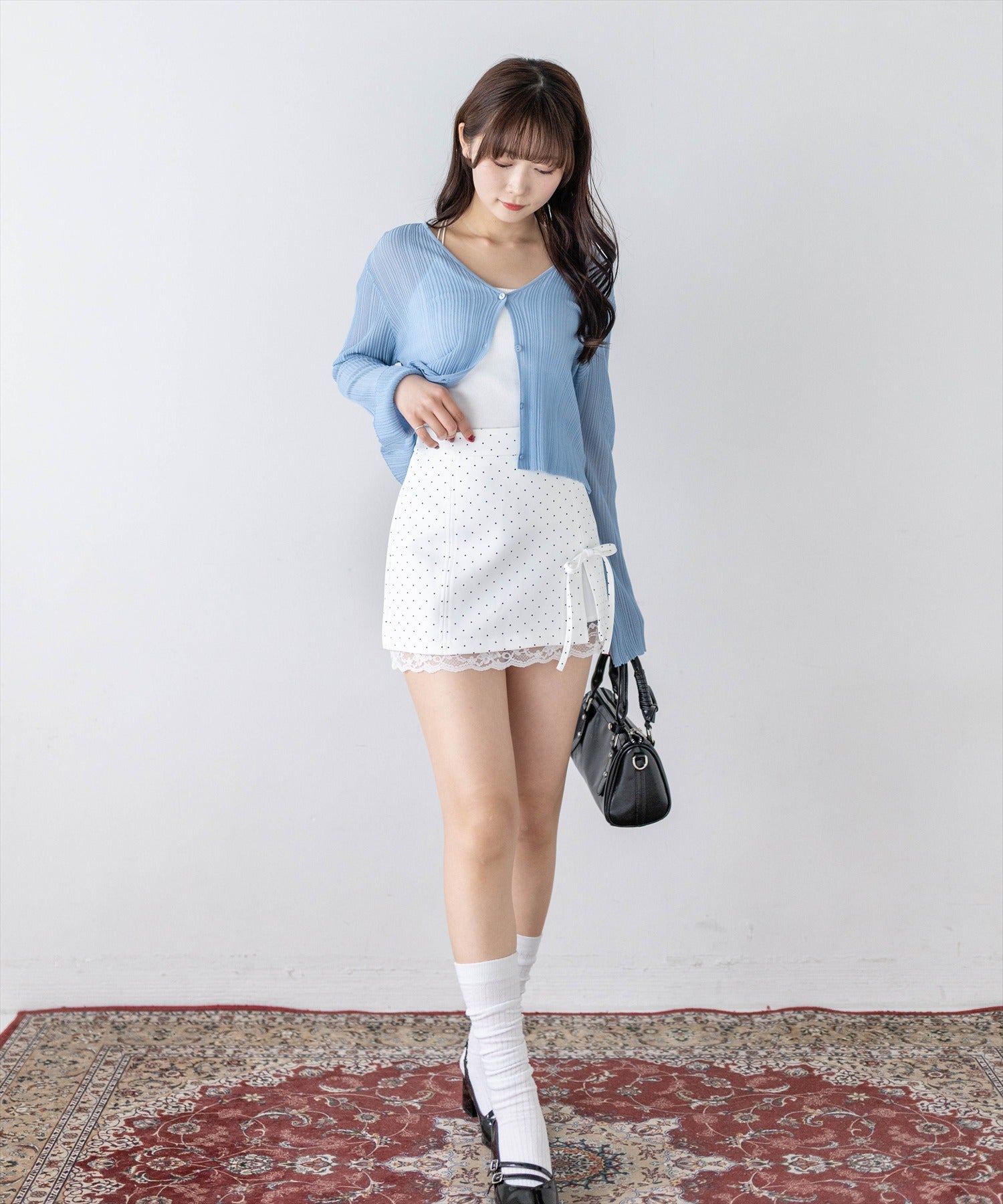 162cm/オフホワイト S着用
