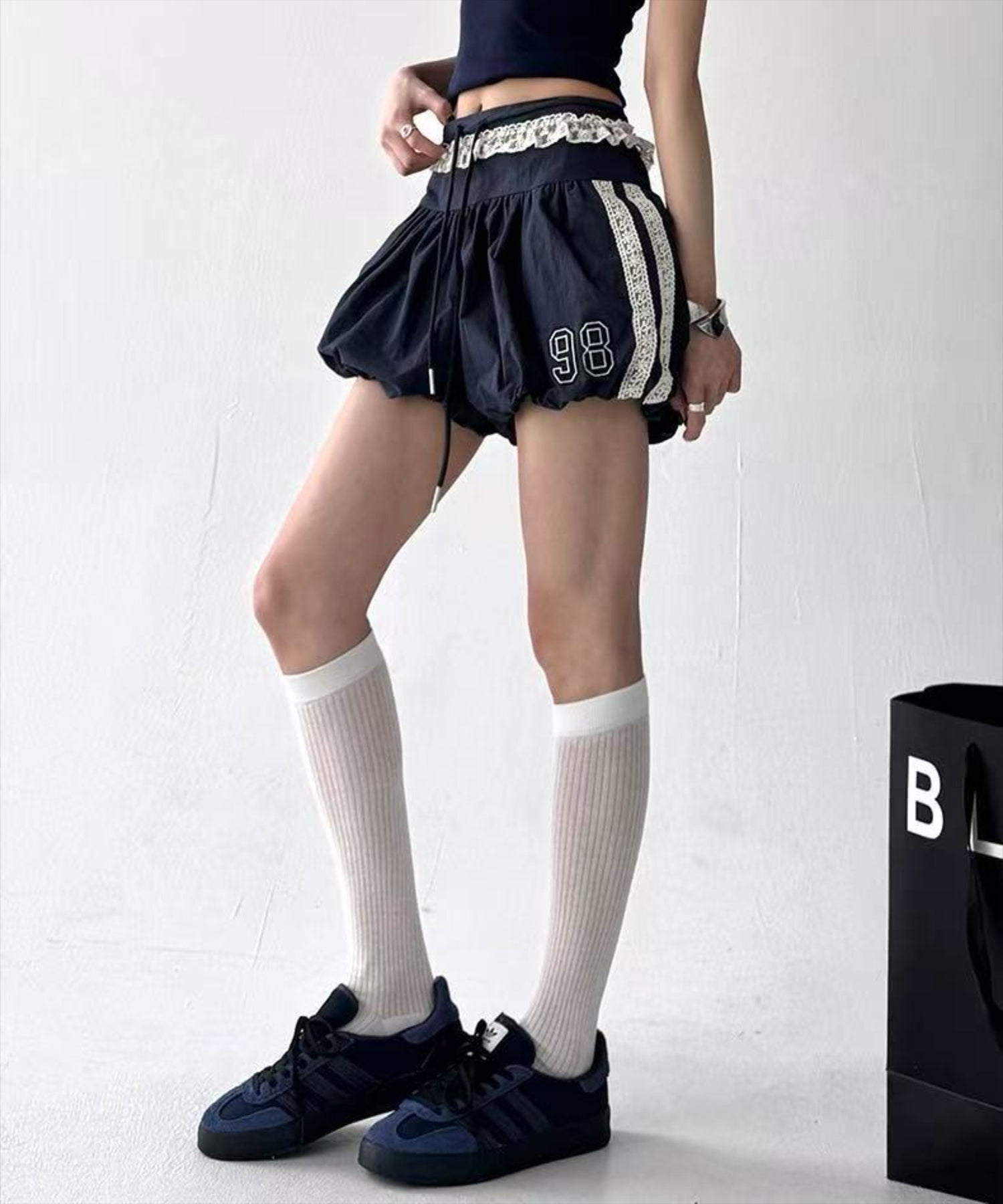 STAY MOTION≪WEB限定≫ナンバーワッペンバルーンショートパンツ