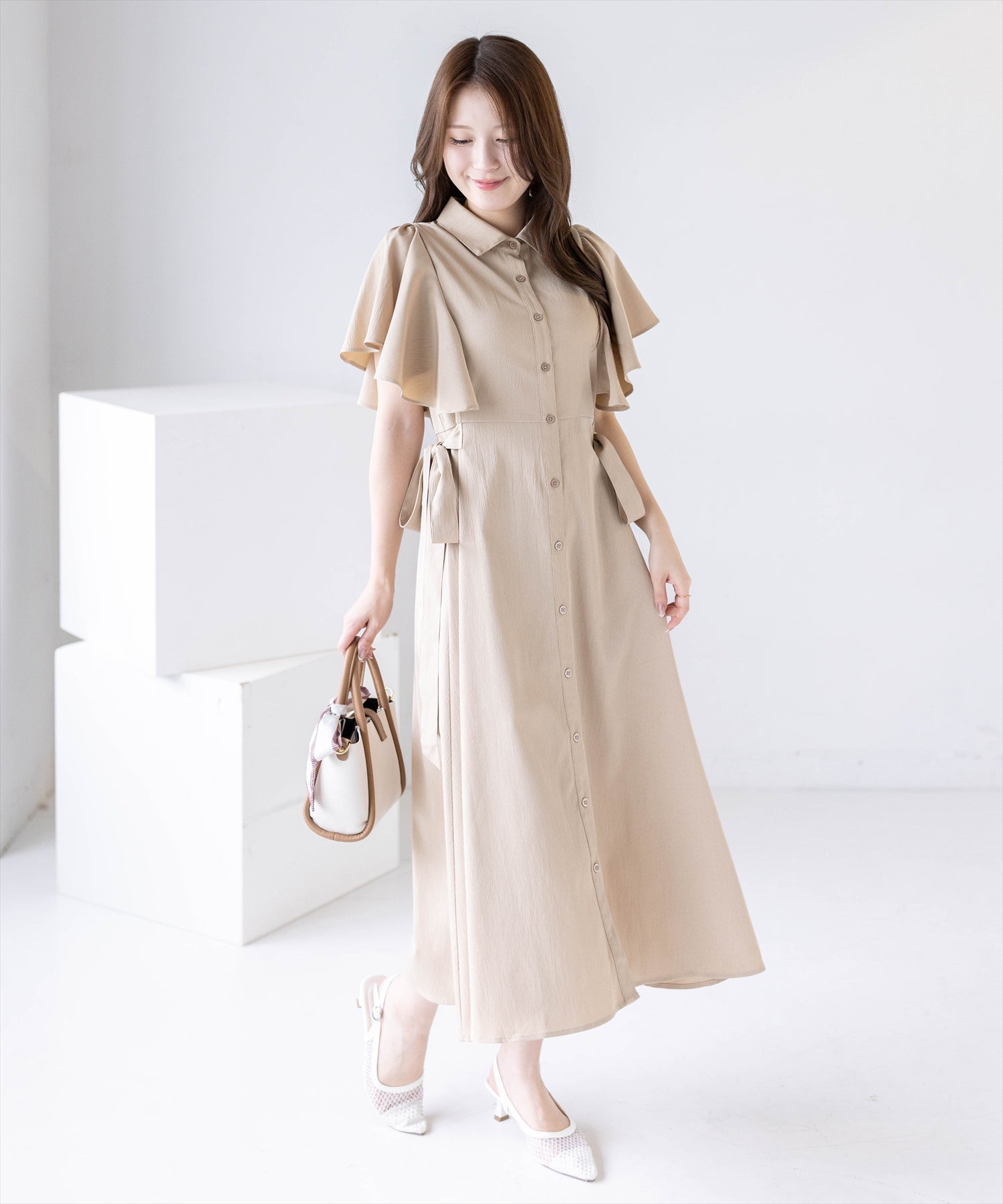 163cm/ベージュ着用