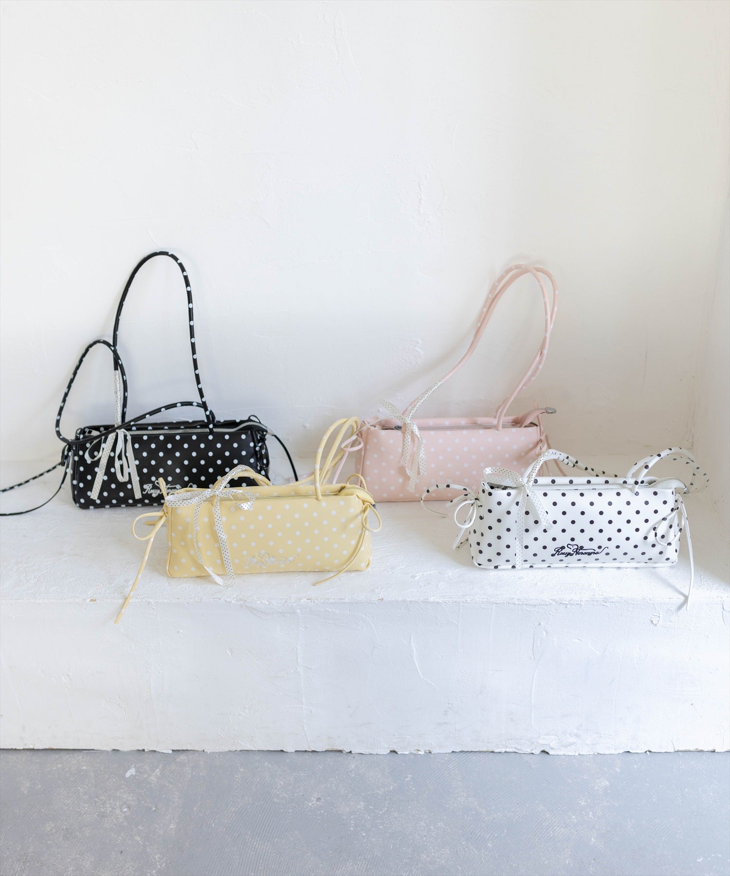 clear≪再入荷≫ロゴ刺繍ドット柄ロングハンドルバッグ[ZA0084