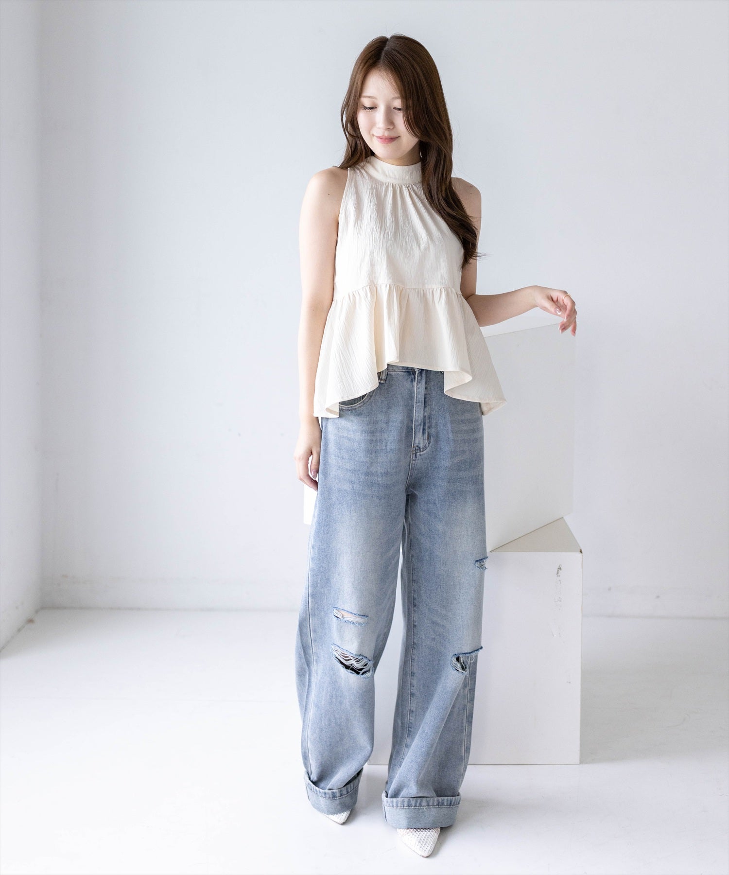 163cm/アイボリー着用