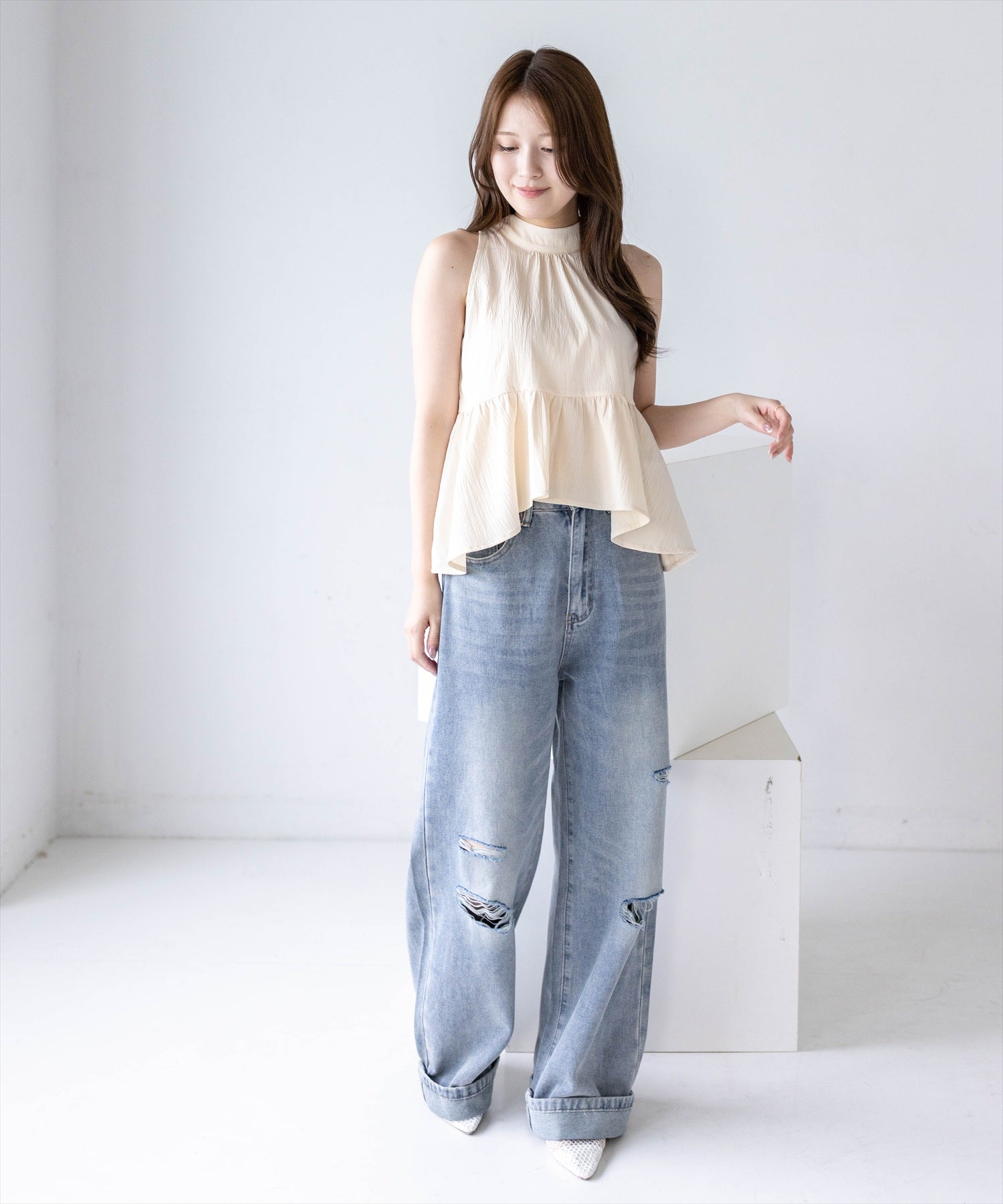 163cm/アイボリー着用