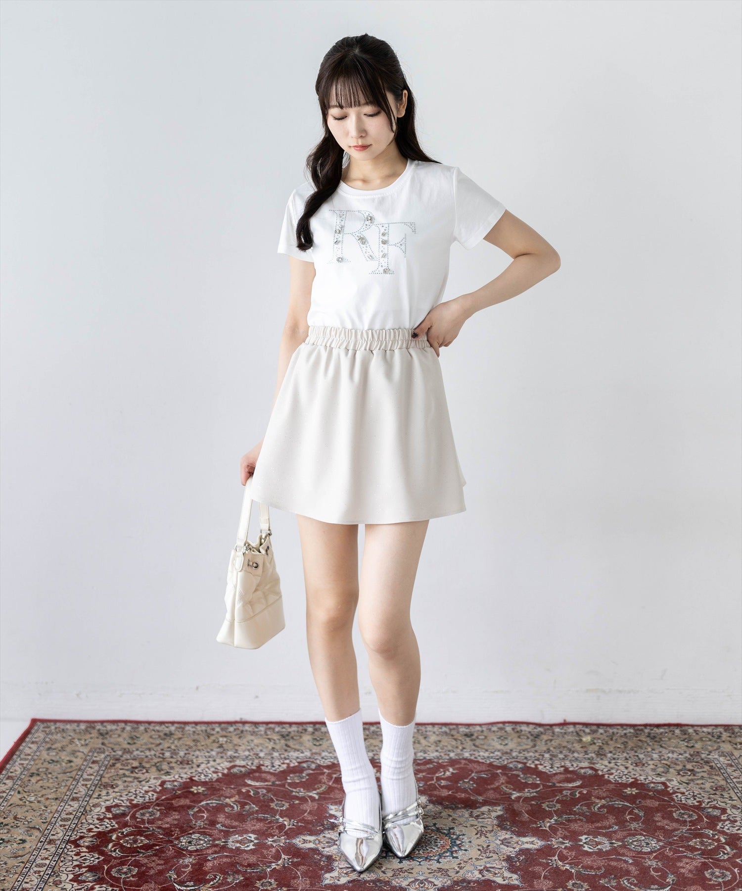 162cm/アイボリー着用