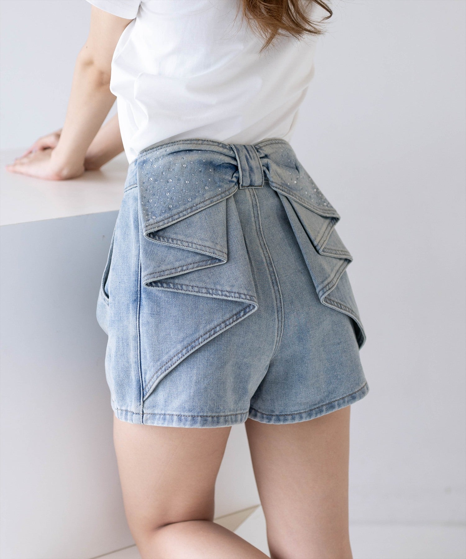 clear≪新作≫バッグリボンラインストーンデニムショートパンツ[CL9976