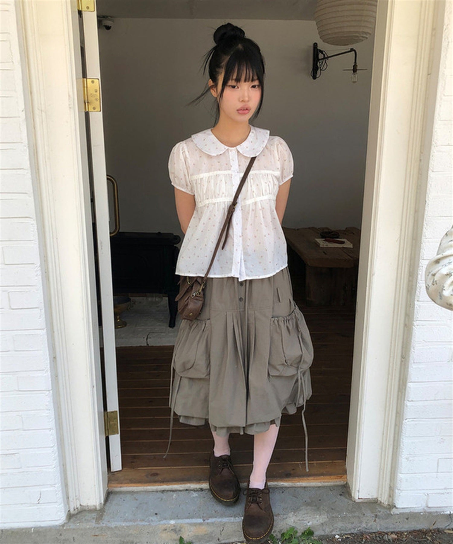 STAY MOTION≪WEB限定/新作≫丸襟パフスリーブ小花柄ブラウス[ST1195