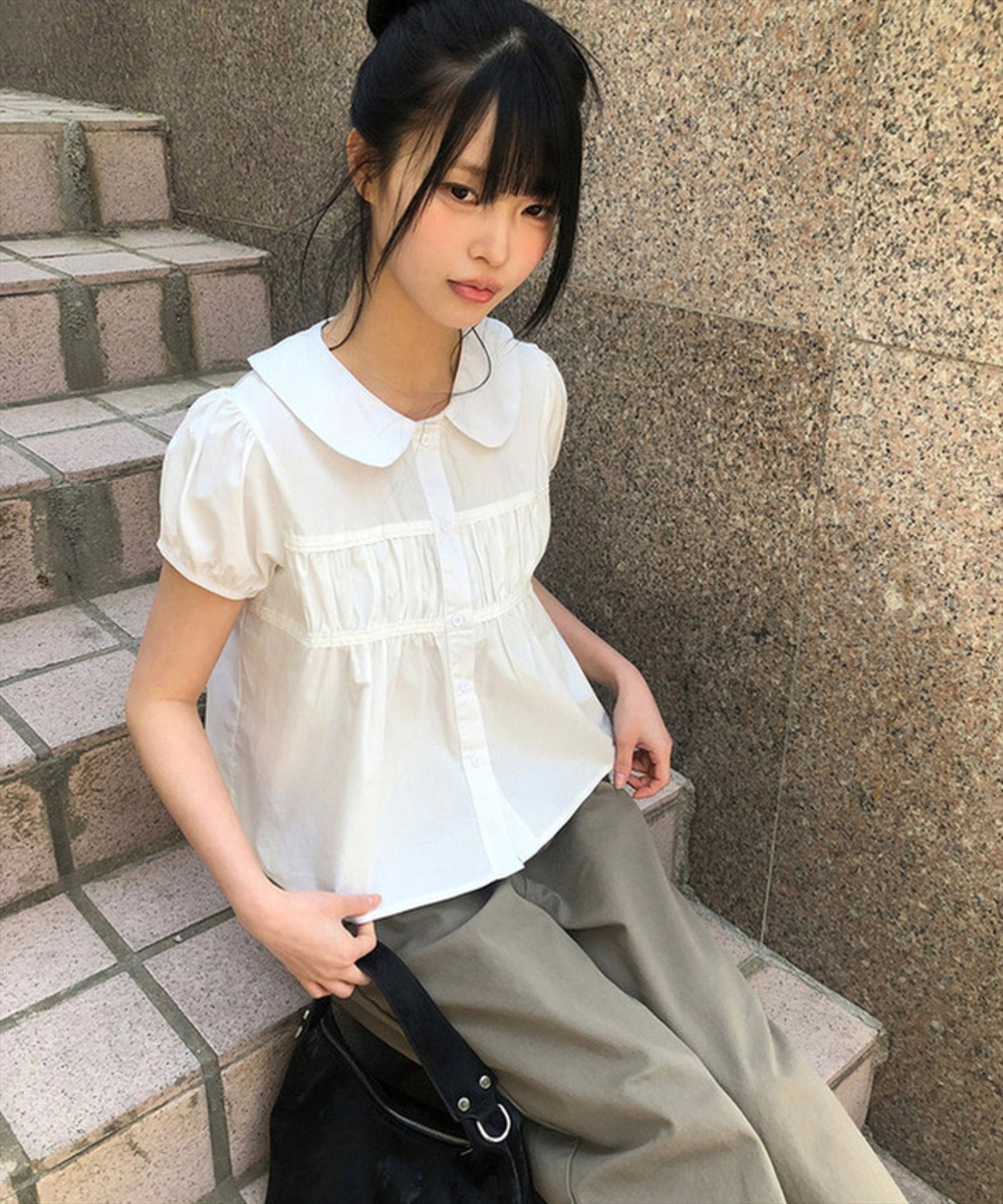 STAY MOTION≪WEB限定/新作≫丸襟パフスリーブ小花柄ブラウス[ST1195