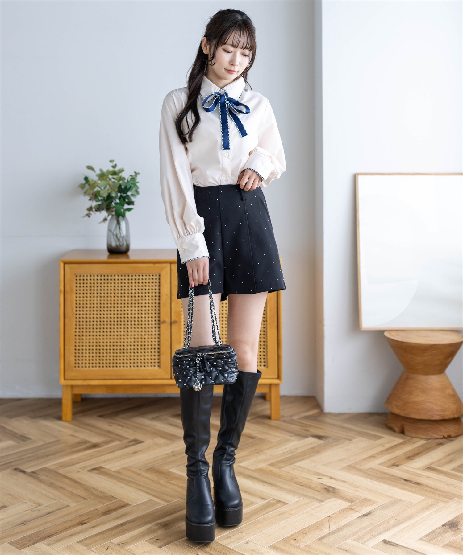 162cm/ライトベージュ着用