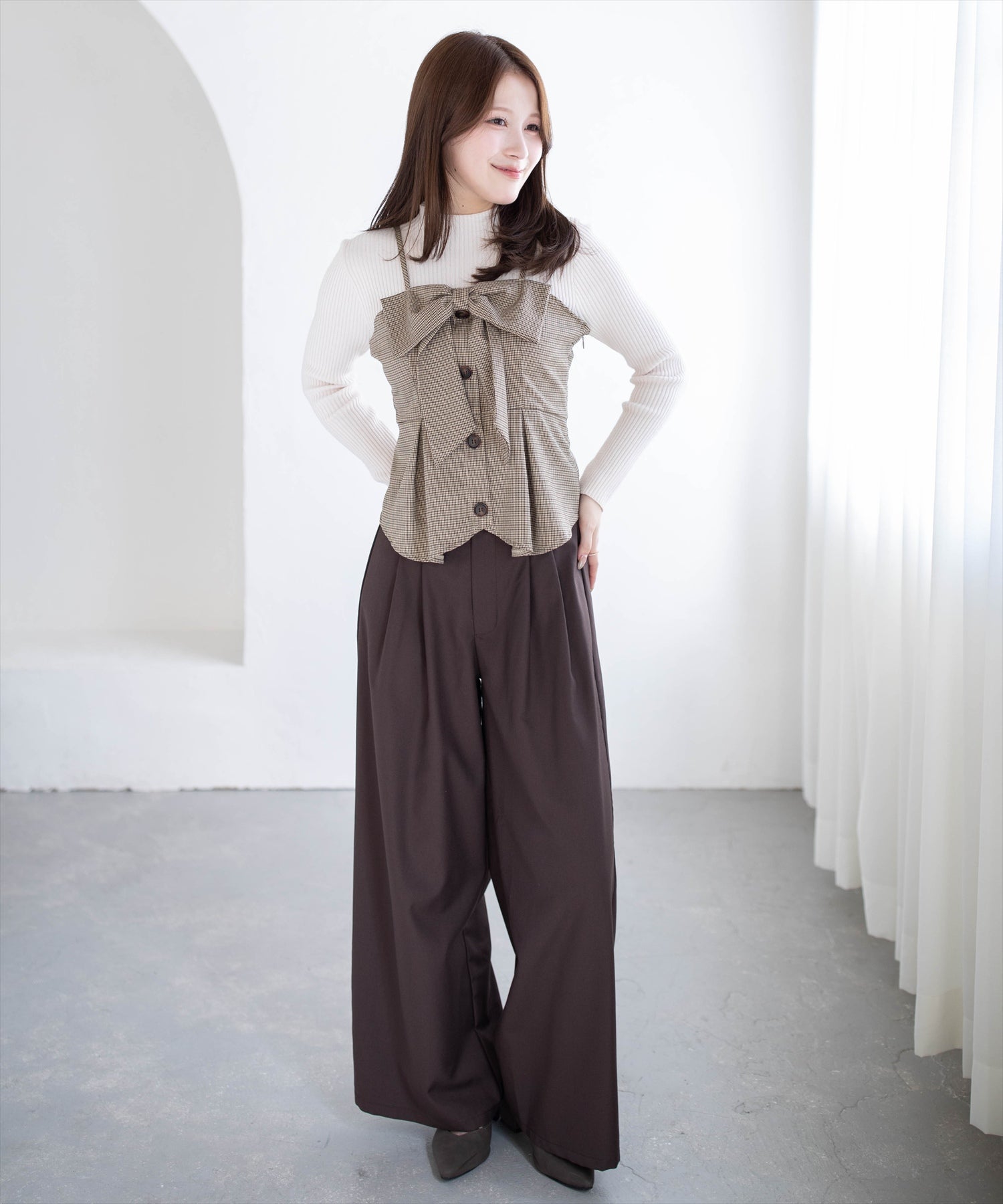 163cm/ベージュ×チェック着用
